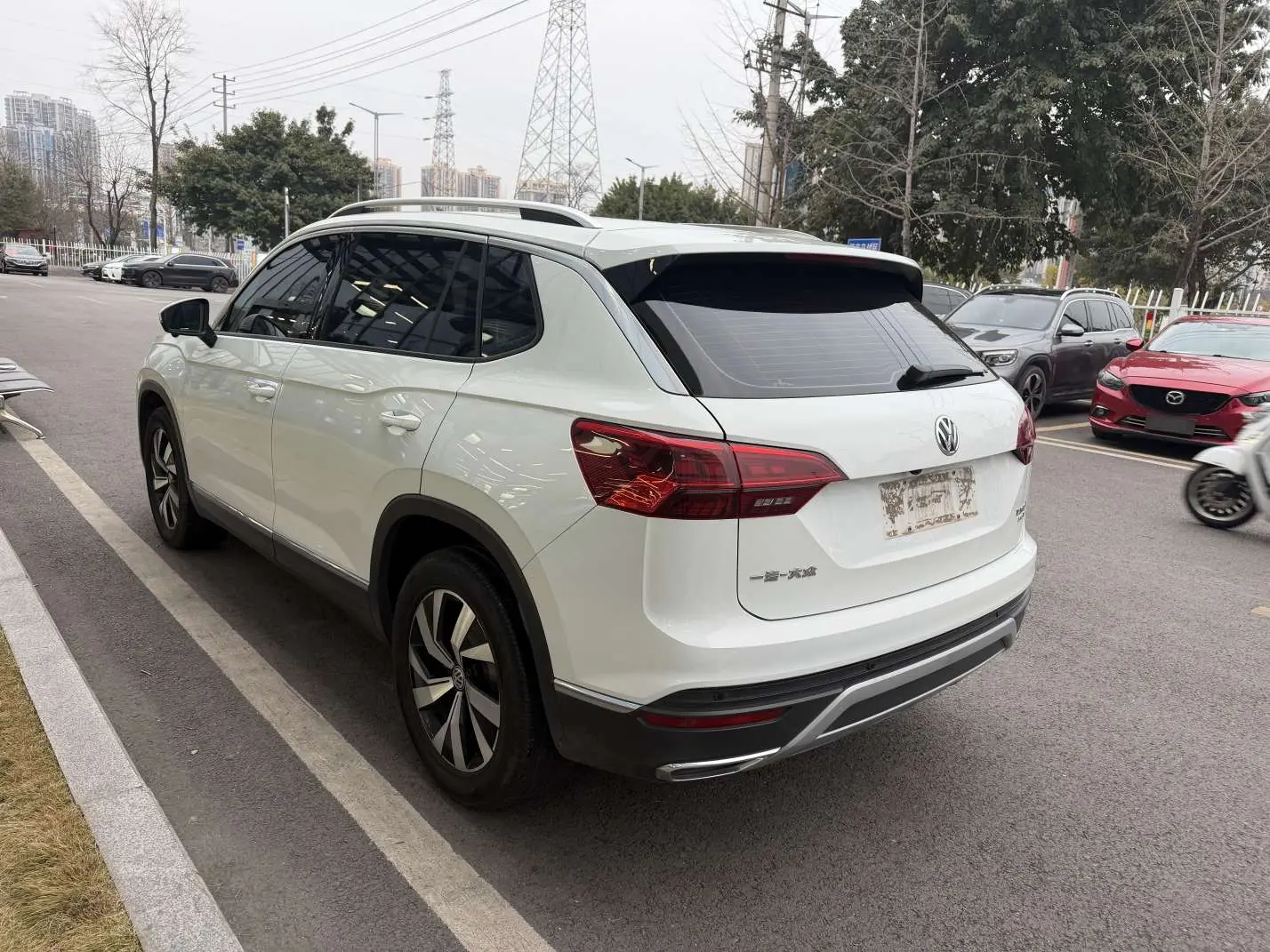 Volkswagen Tayron  из Китая