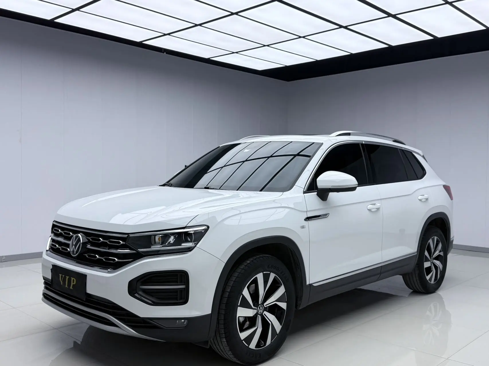 Volkswagen Tayron  из Китая