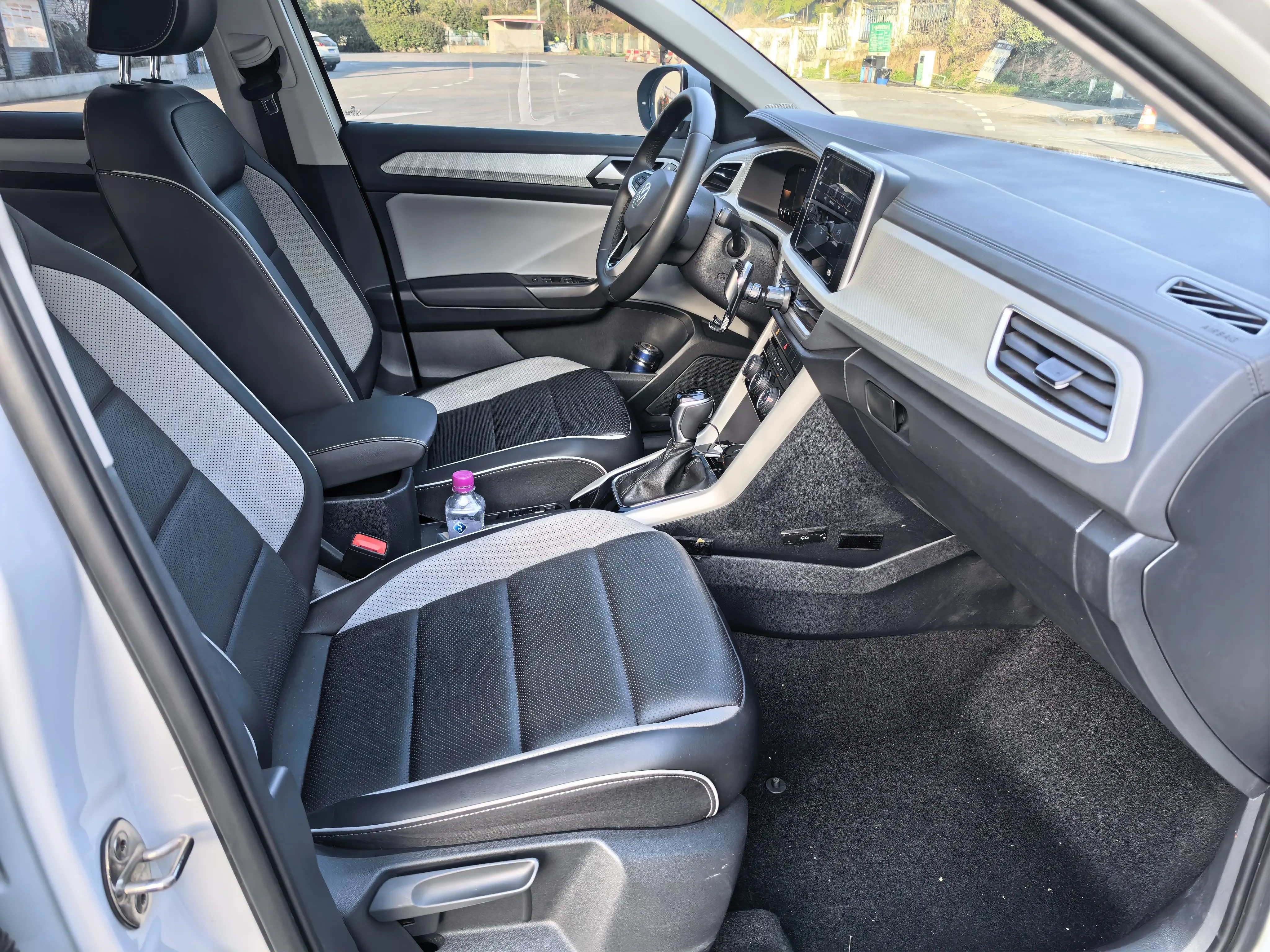 Volkswagen T-Roc  из Китая