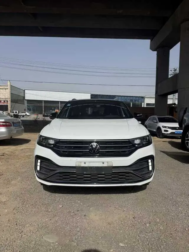Volkswagen T-Roc  из Китая