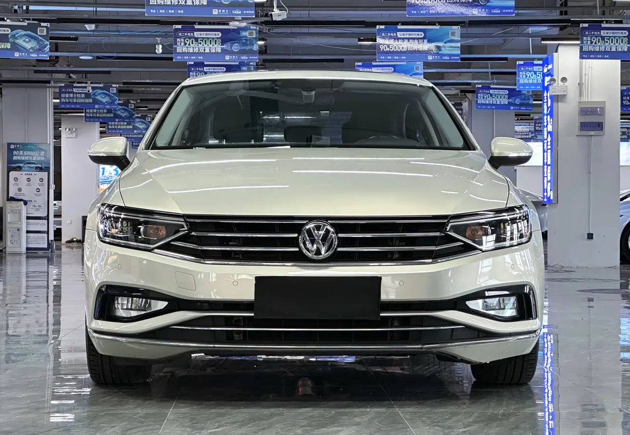 Volkswagen Magotan  из Китая
