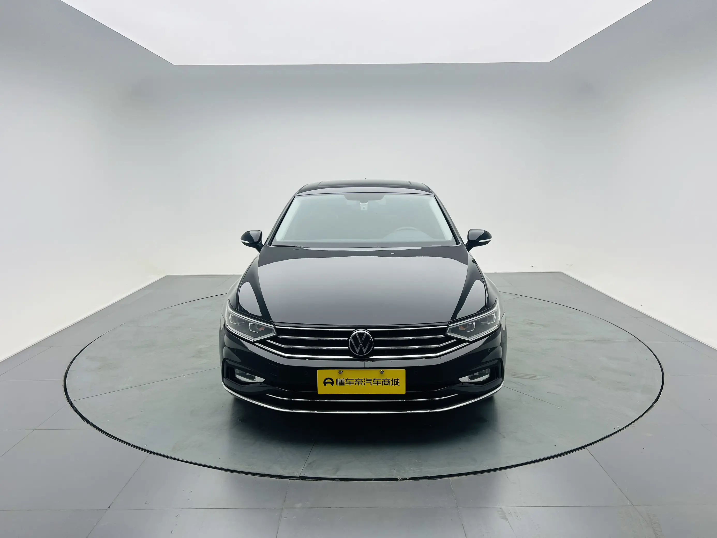 Volkswagen Magotan  из Китая