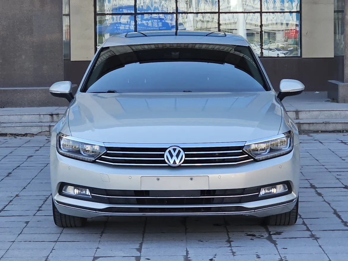 Volkswagen Magotan  из Китая