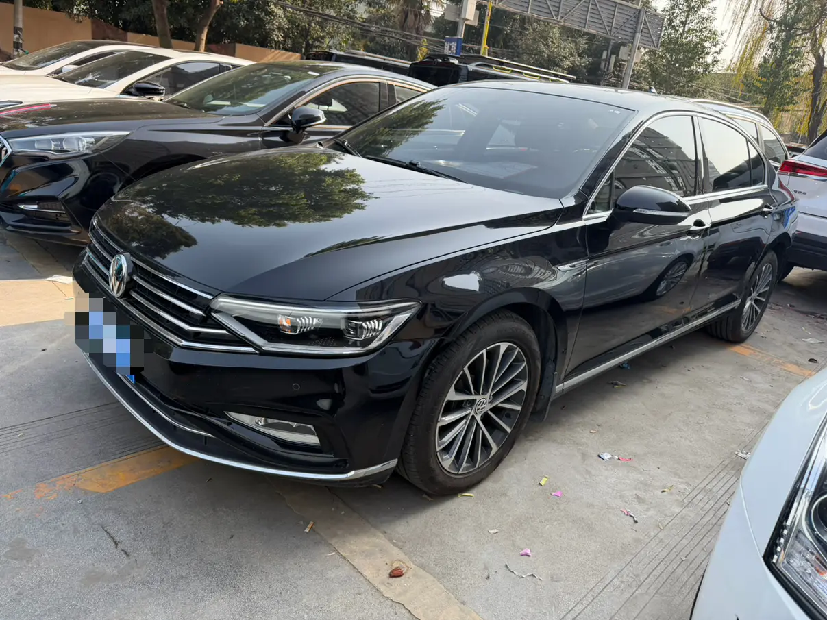 Volkswagen Magotan  из Китая