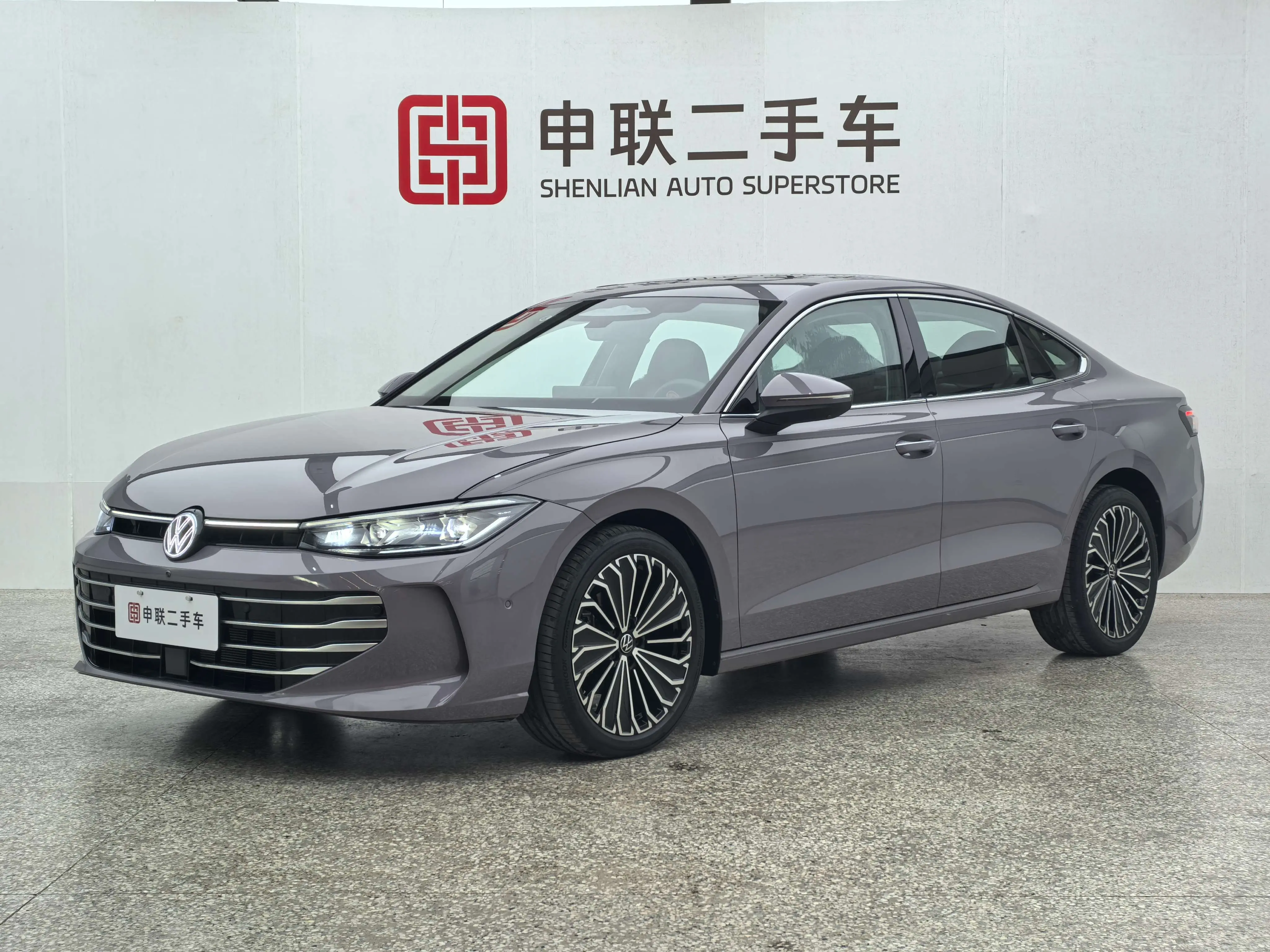 Volkswagen Passat  из Китая