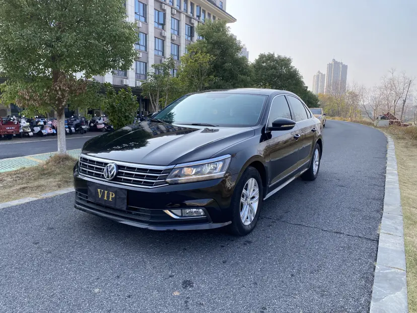Volkswagen Passat  из Китая
