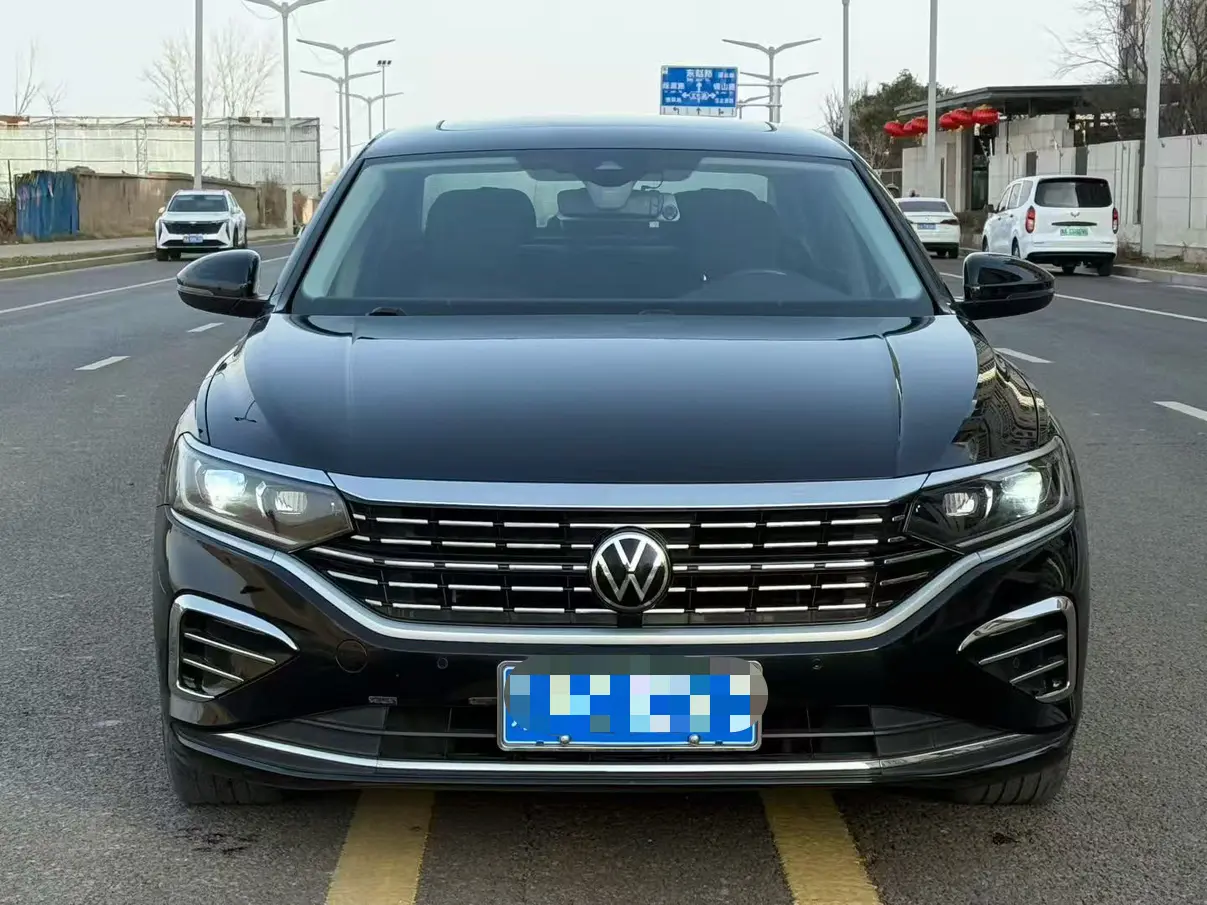 Volkswagen Passat  из Китая