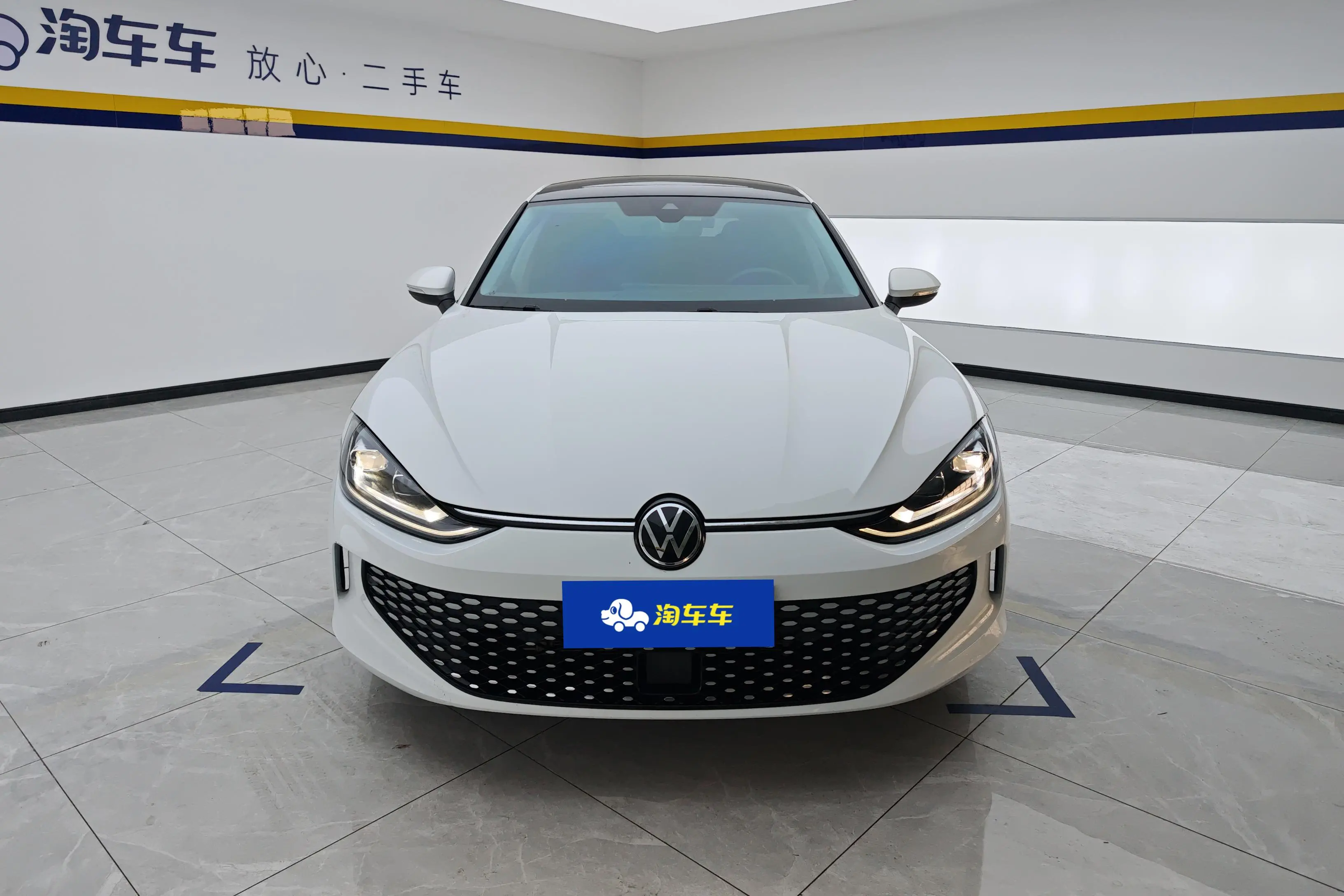 Volkswagen Lamando (Lingdu)  из Китая