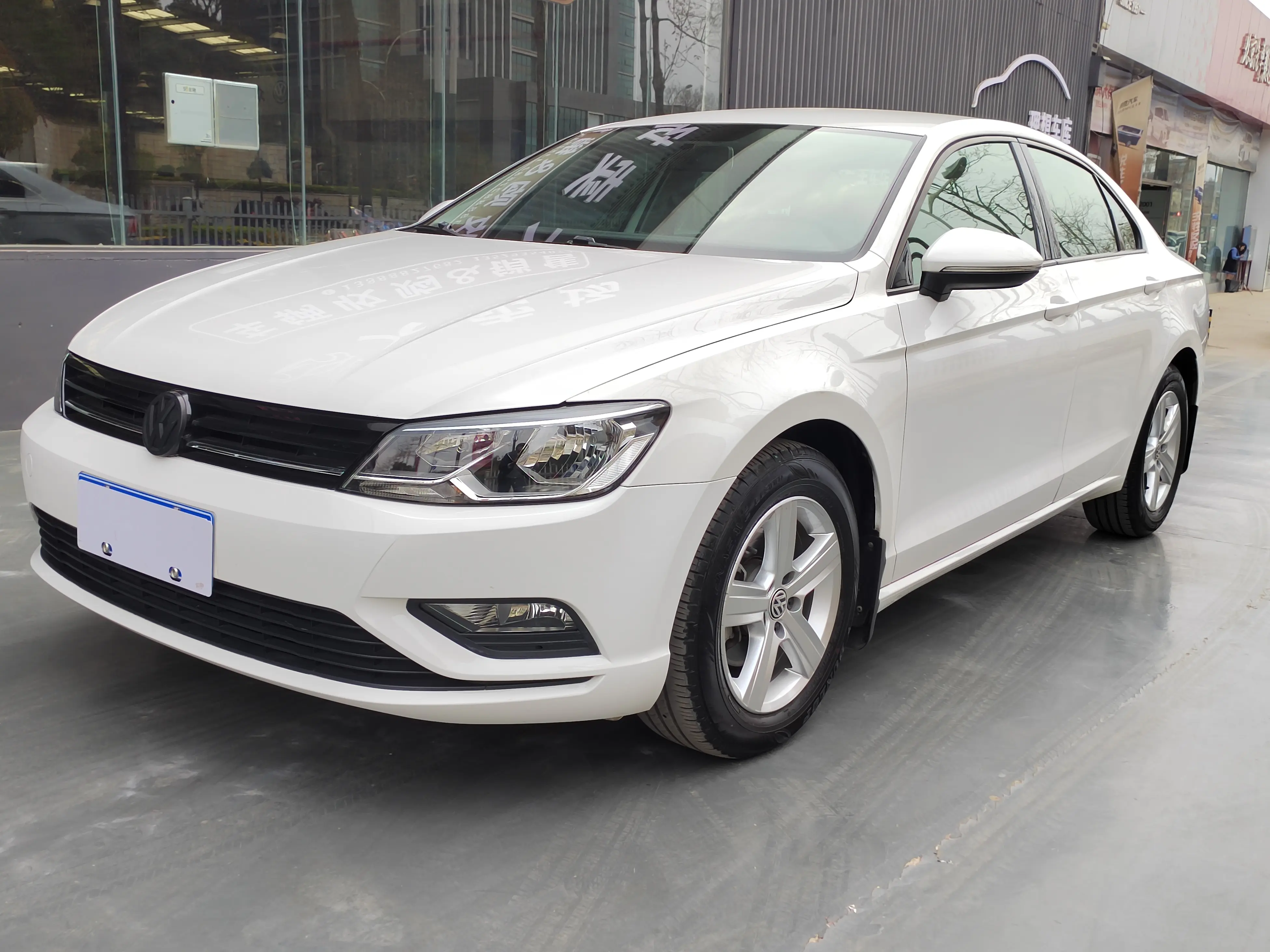 Volkswagen Lamando (Lingdu)  из Китая