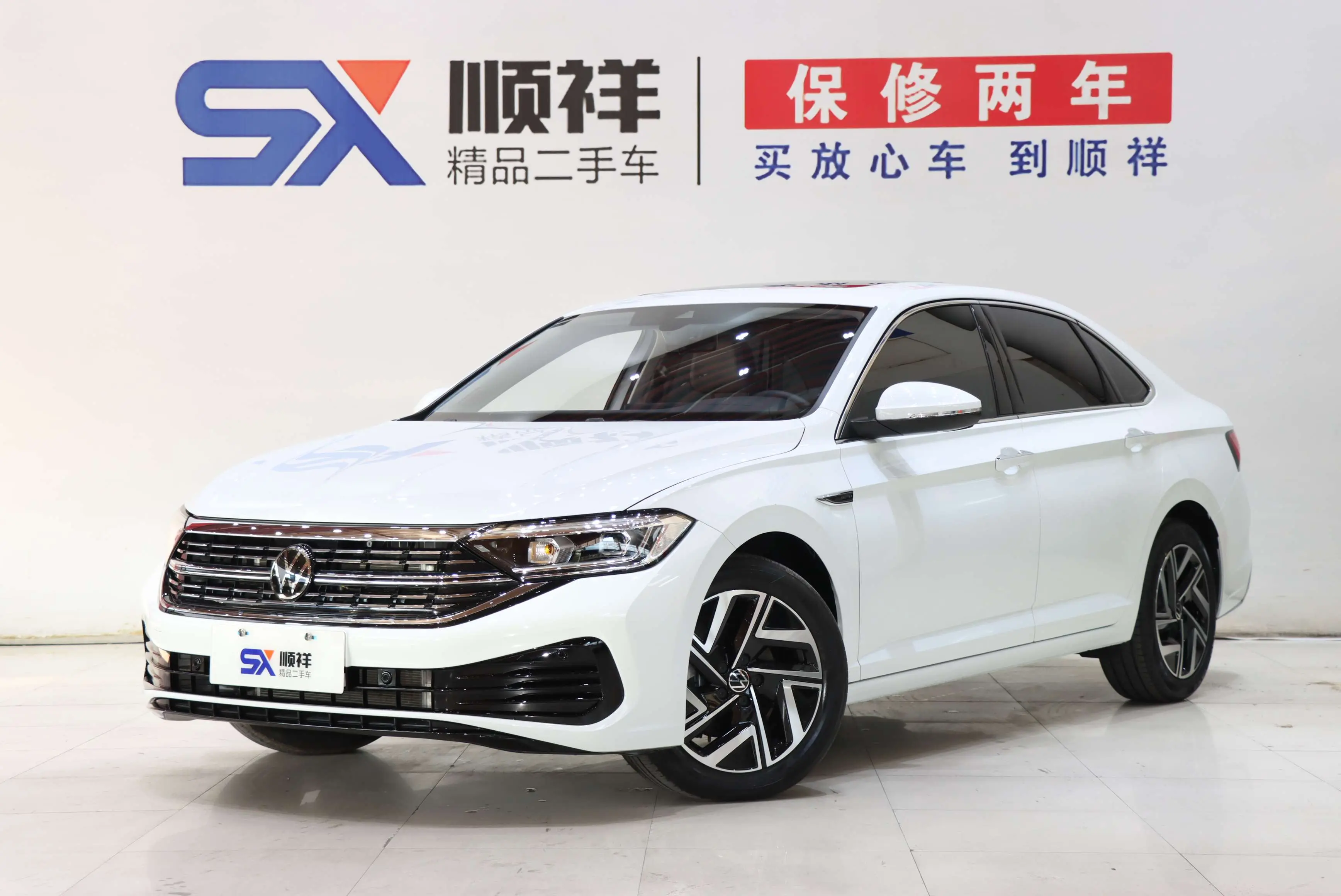 Volkswagen Sagitar  из Китая