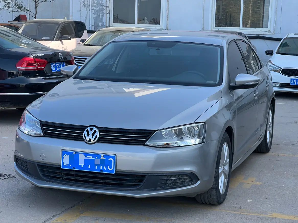 Volkswagen Sagitar  из Китая