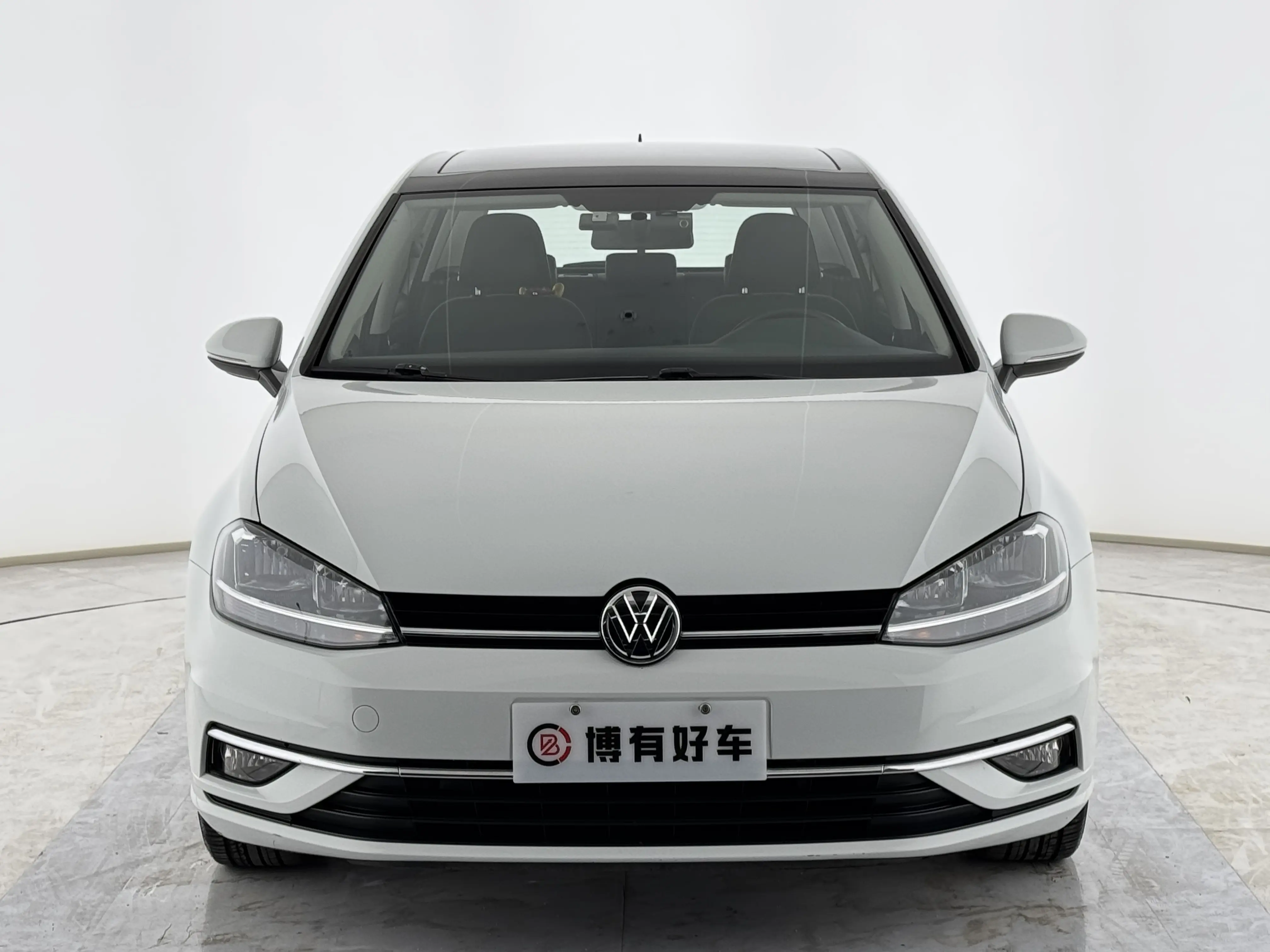 Volkswagen Golf  из Китая