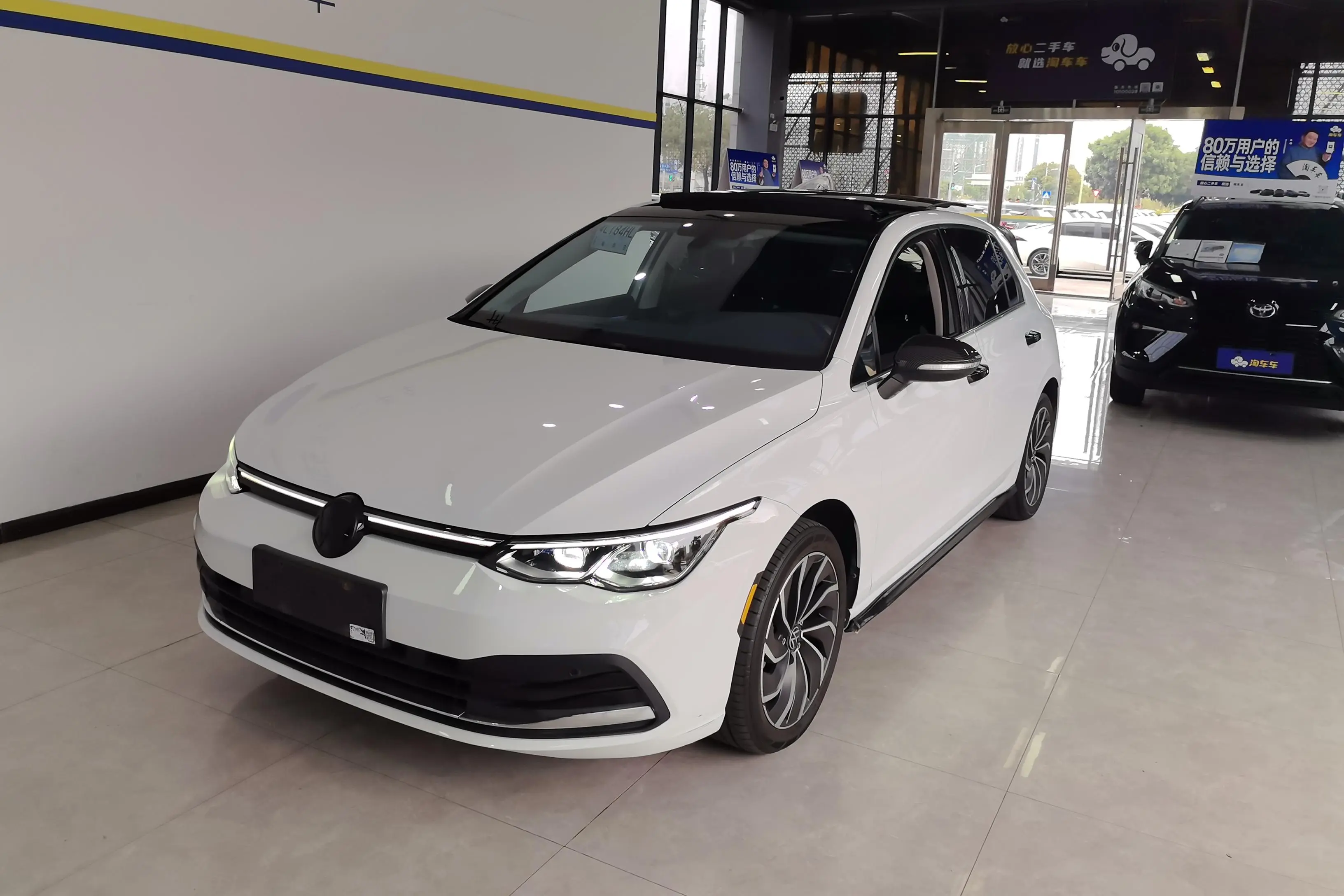 Volkswagen Golf  из Китая