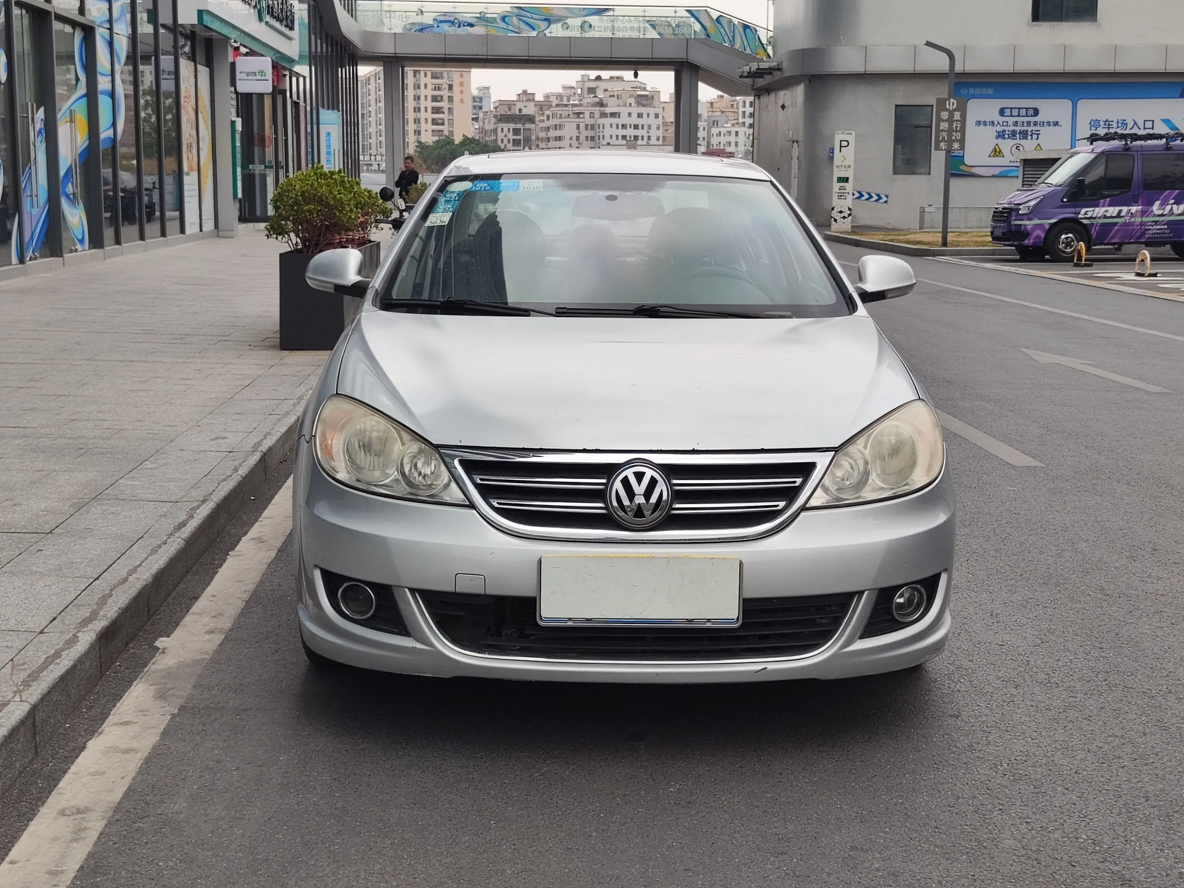 Volkswagen Lavida  из Китая