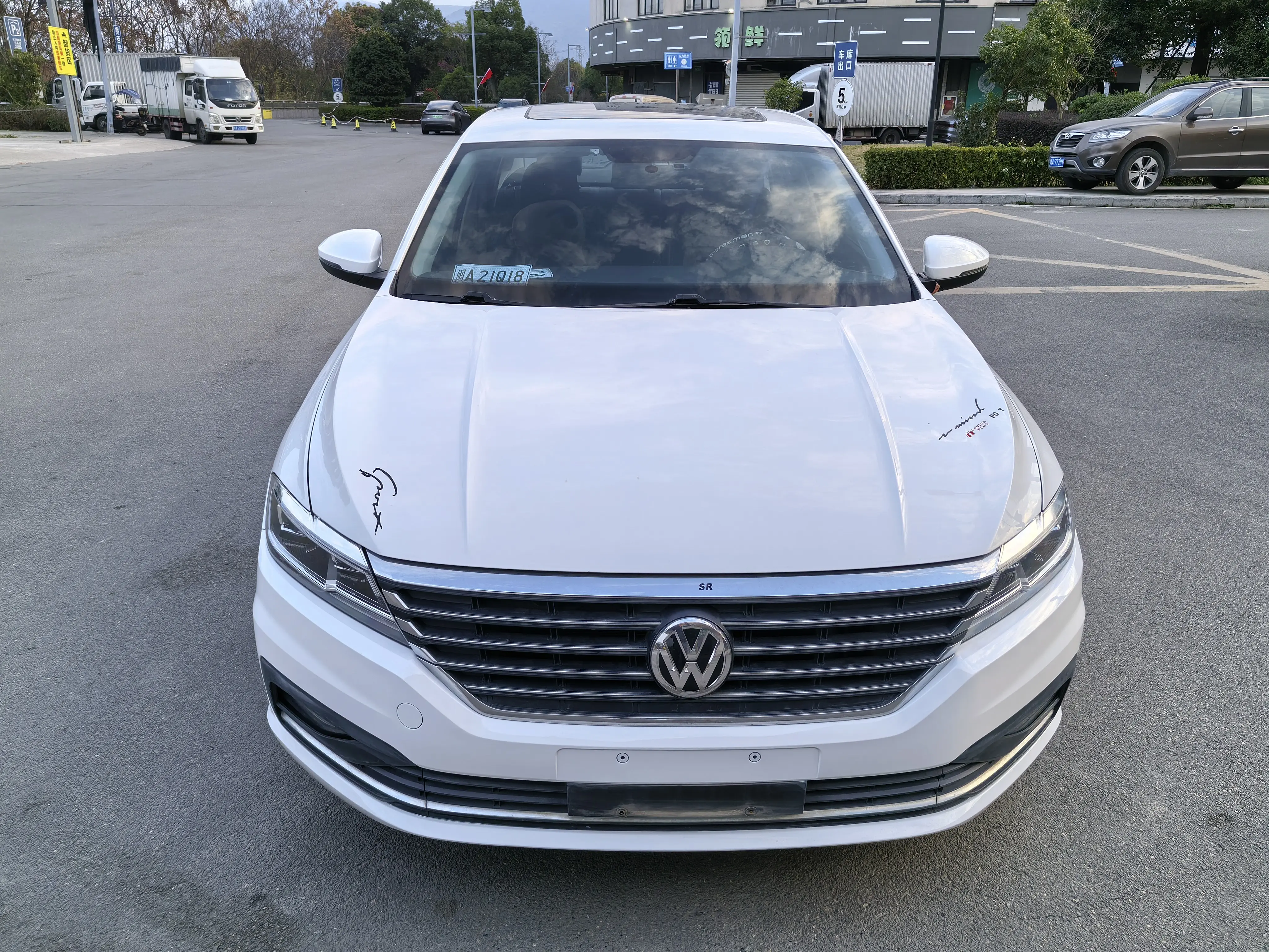 Volkswagen Lavida  из Китая