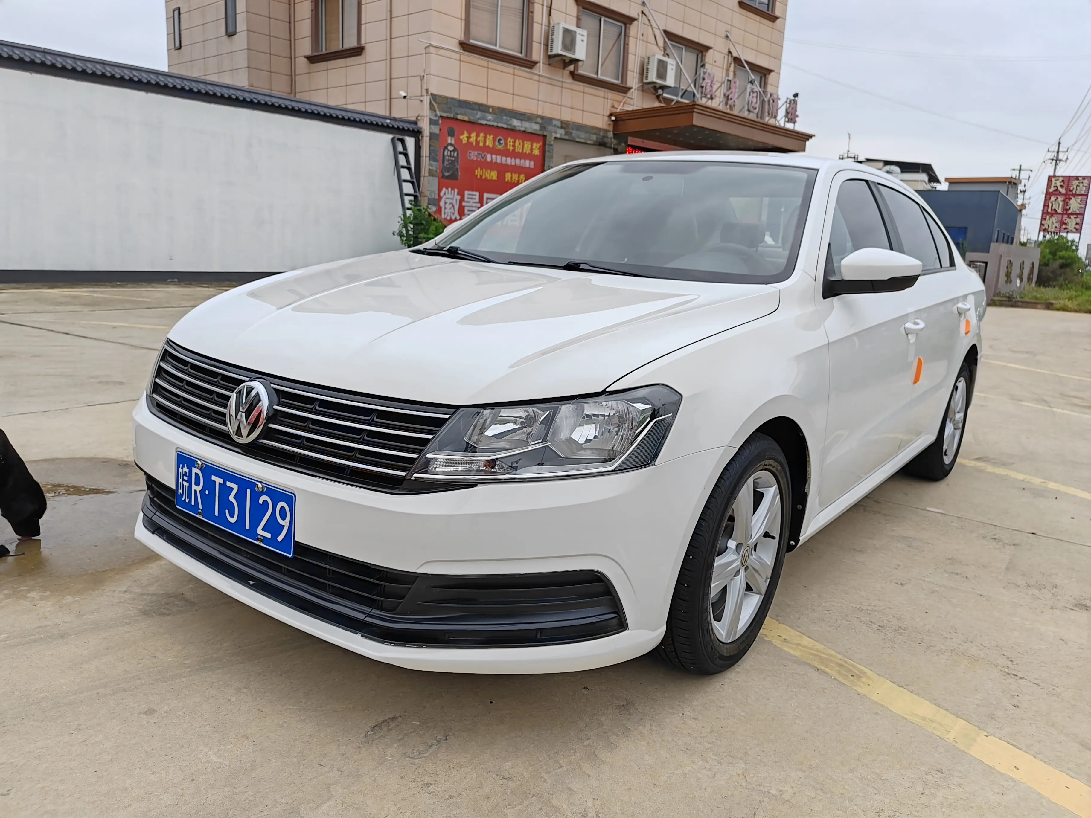 Volkswagen Lavida  из Китая