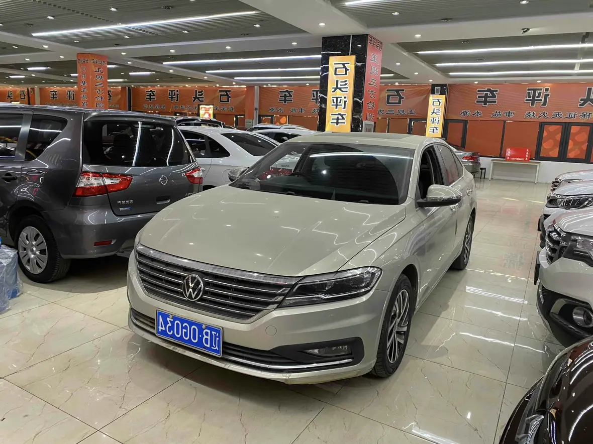 Volkswagen Lavida  из Китая