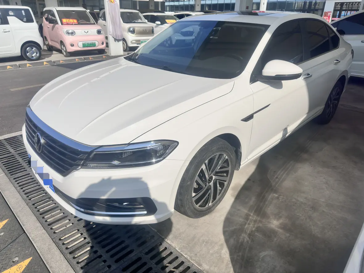 Volkswagen Lavida  из Китая
