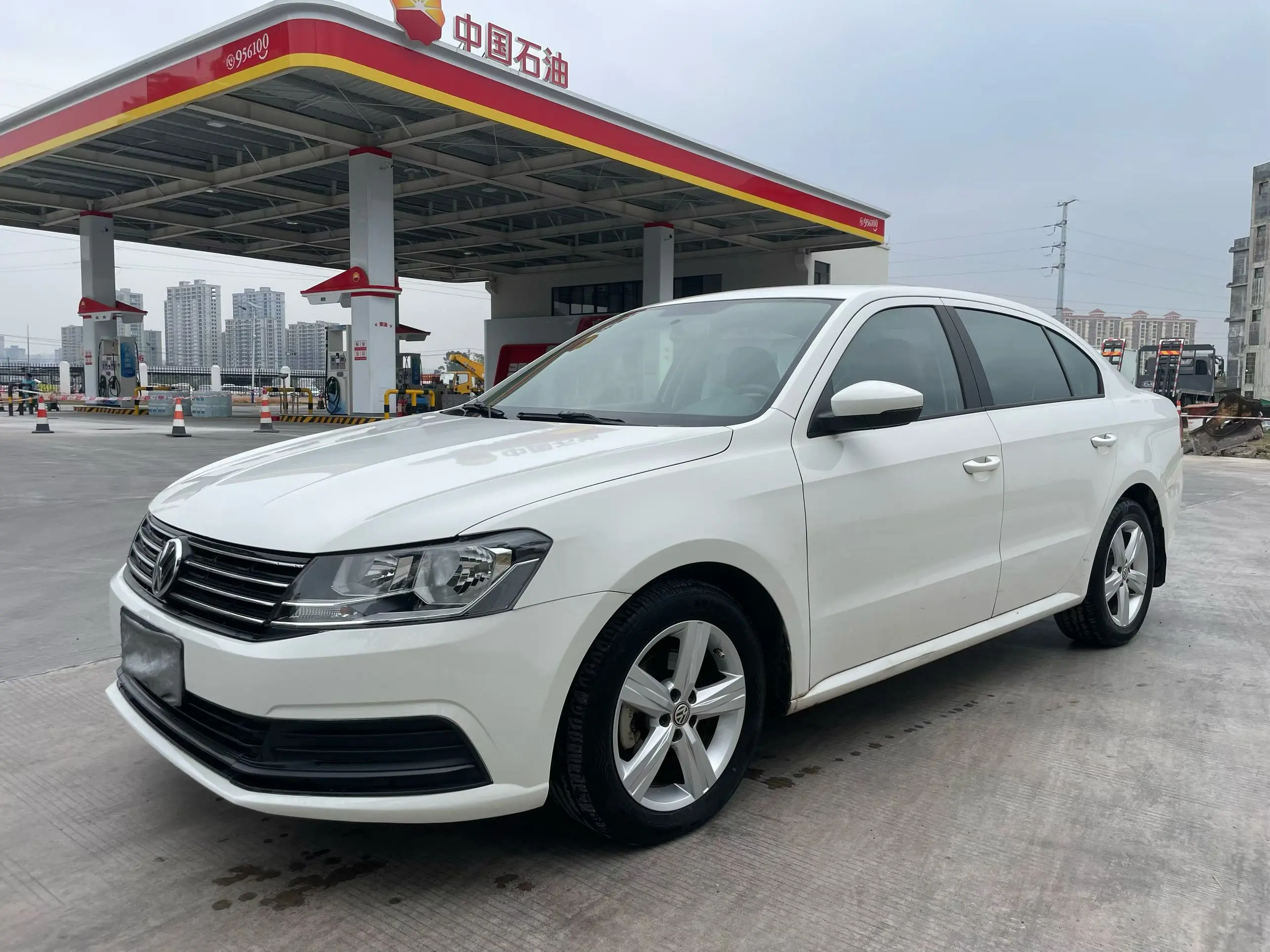 Volkswagen Lavida  из Китая