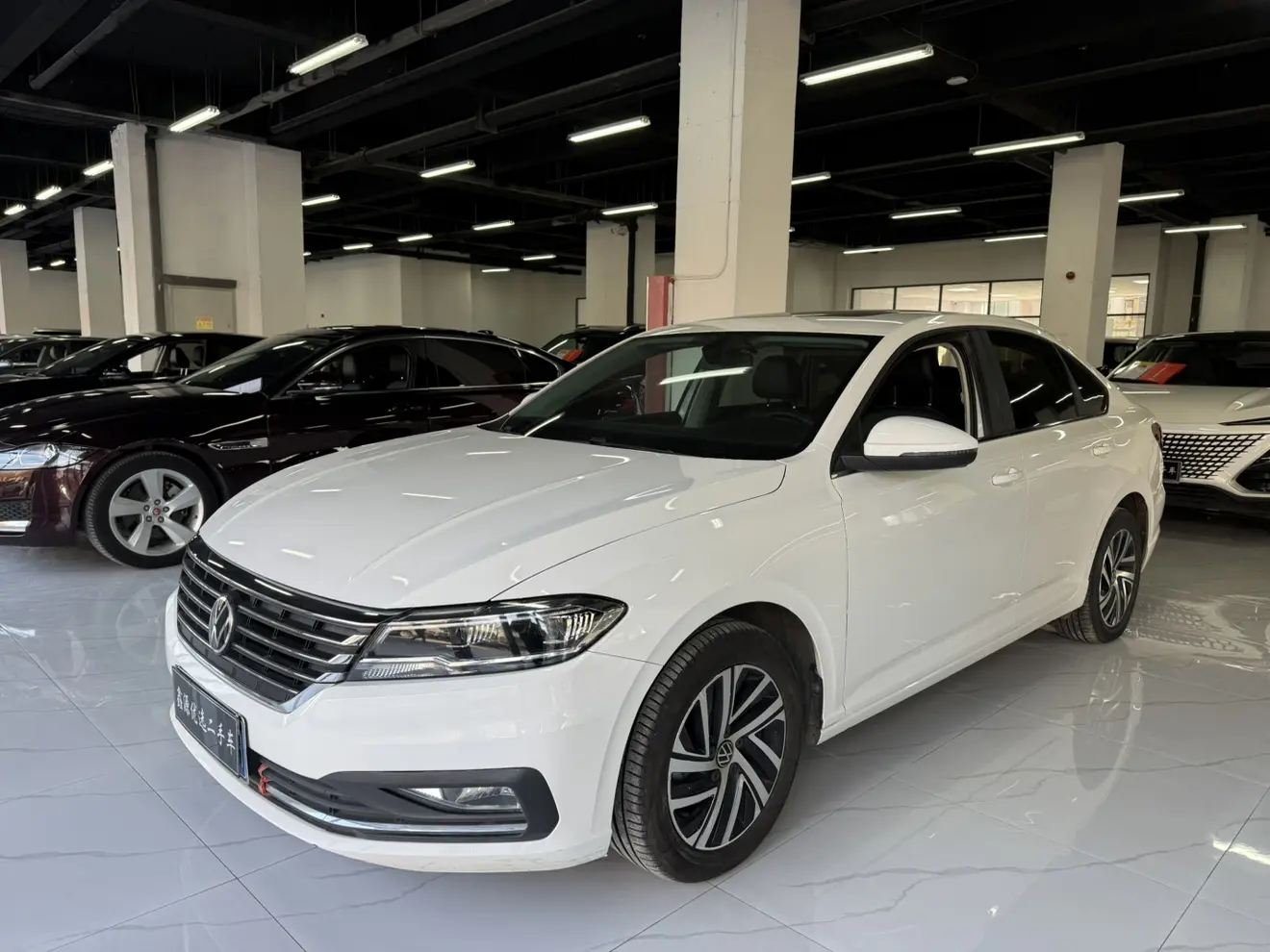 Volkswagen Lavida  из Китая
