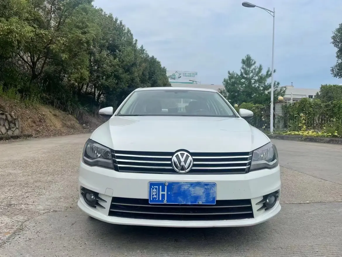 Volkswagen Bora  из Китая