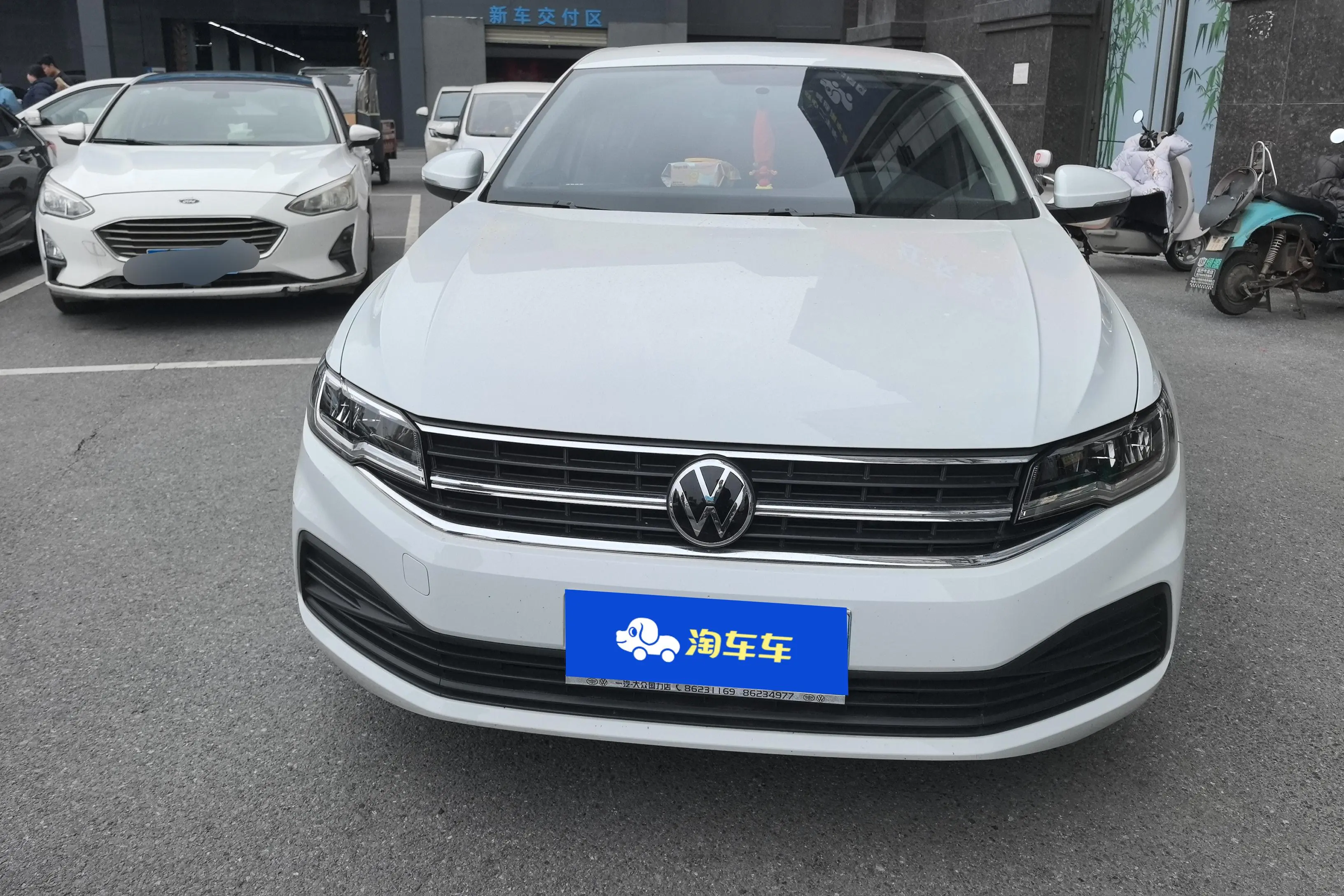 Volkswagen Bora  из Китая
