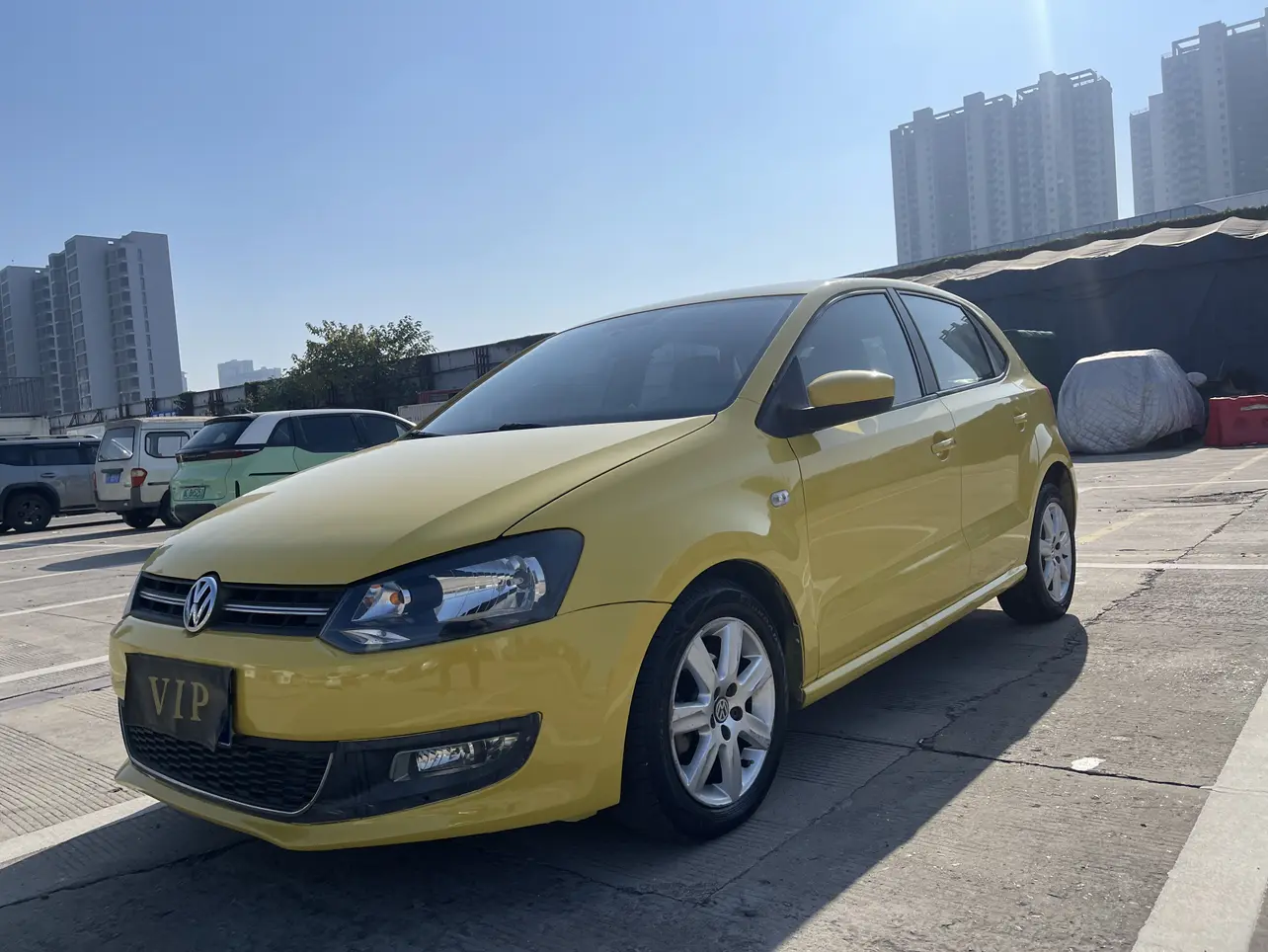 Volkswagen Polo  из Китая
