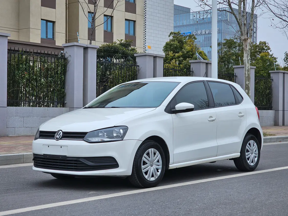 Volkswagen Polo  из Китая