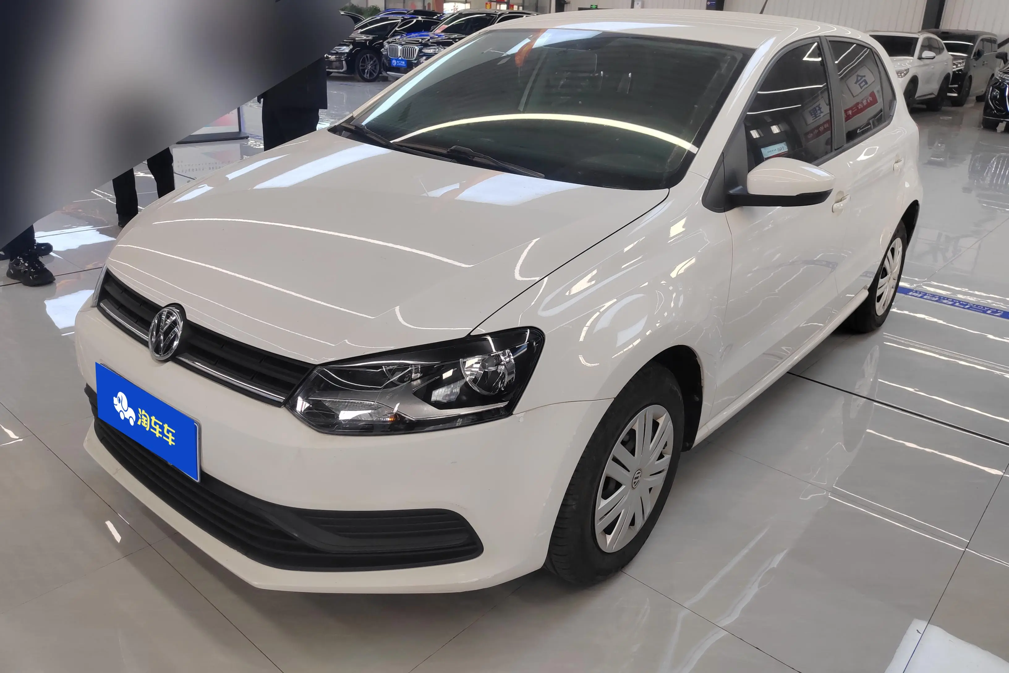Volkswagen Polo  из Китая
