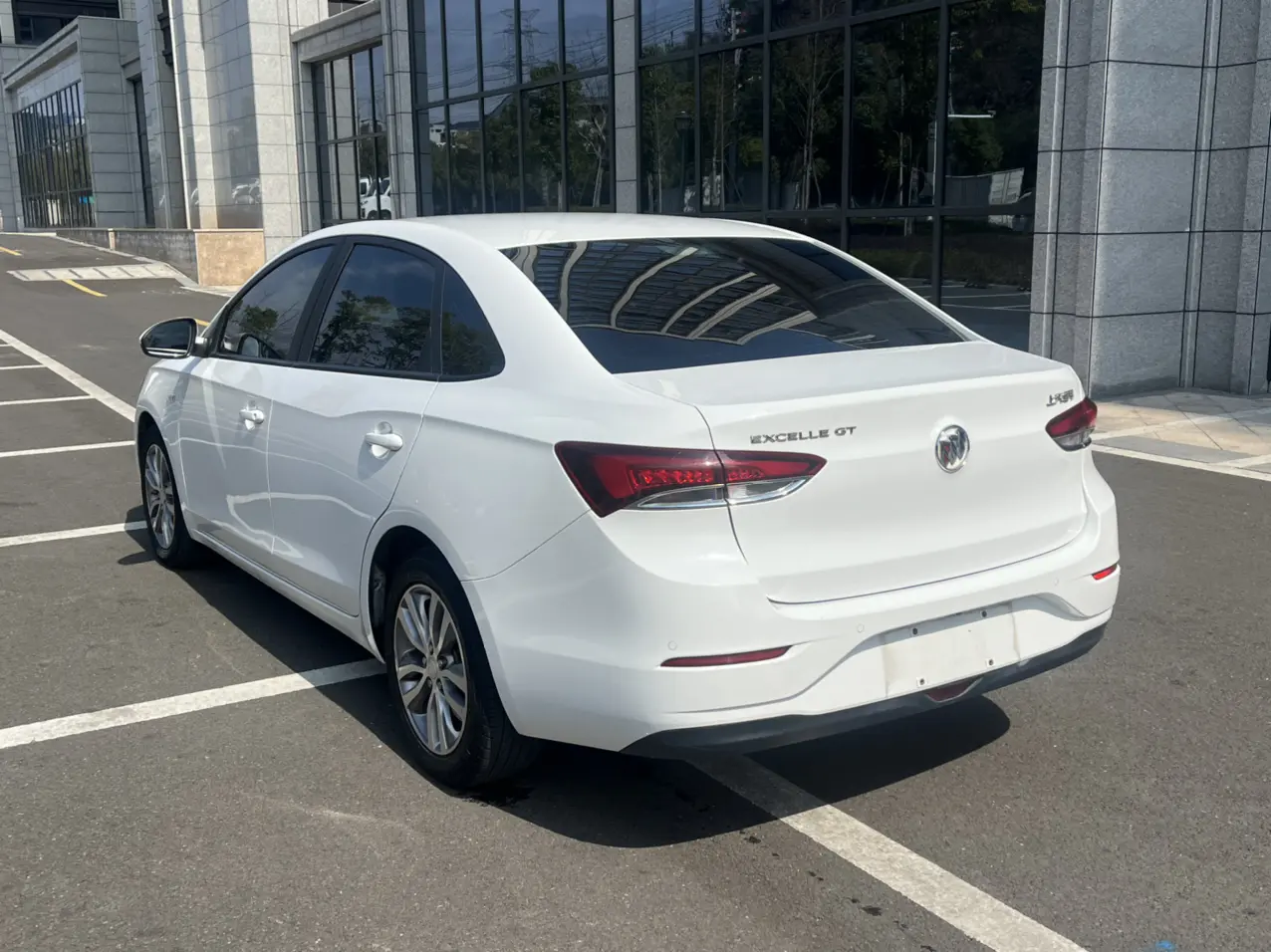 Buick Yinglang