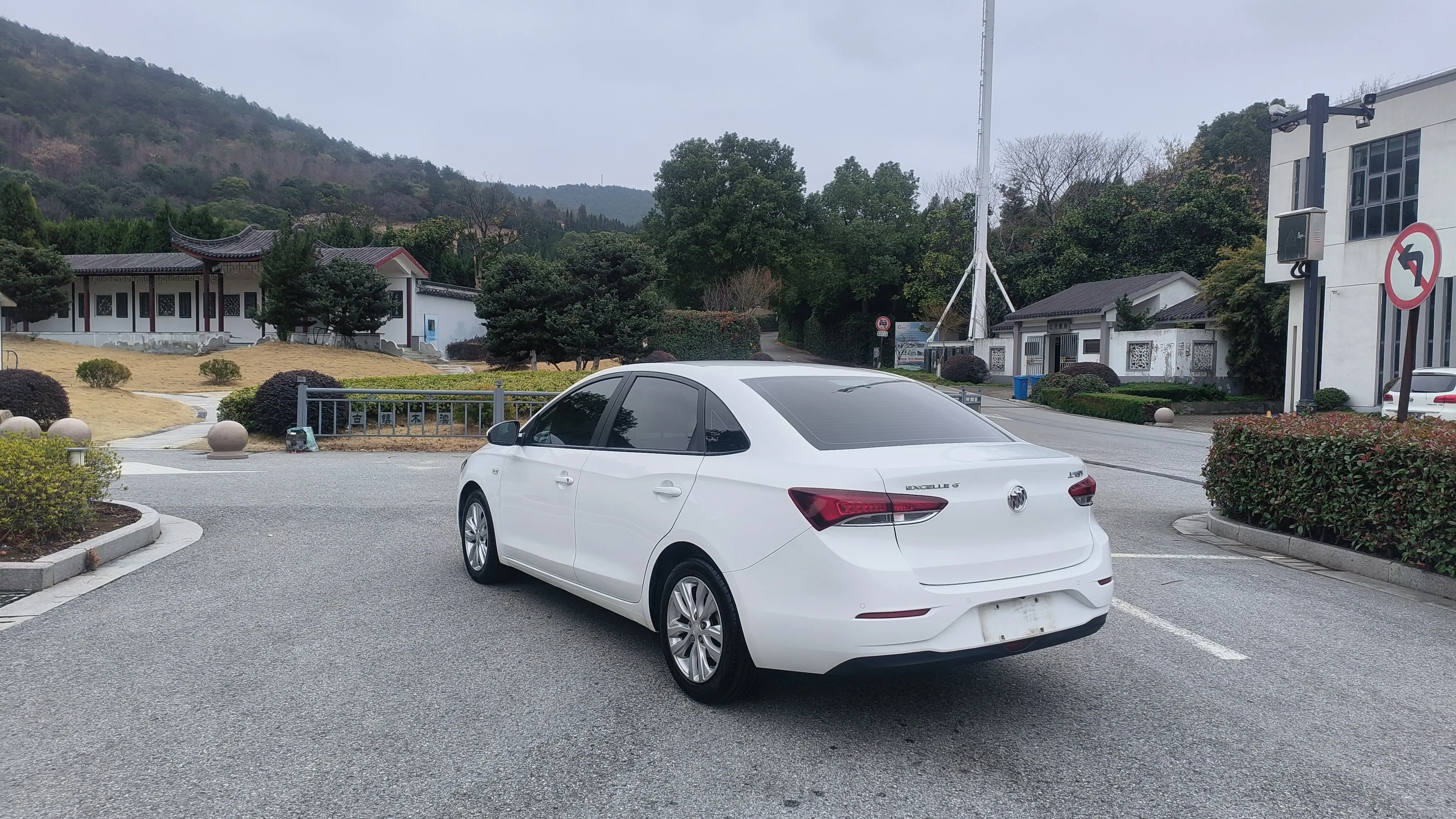 Buick Yinglang