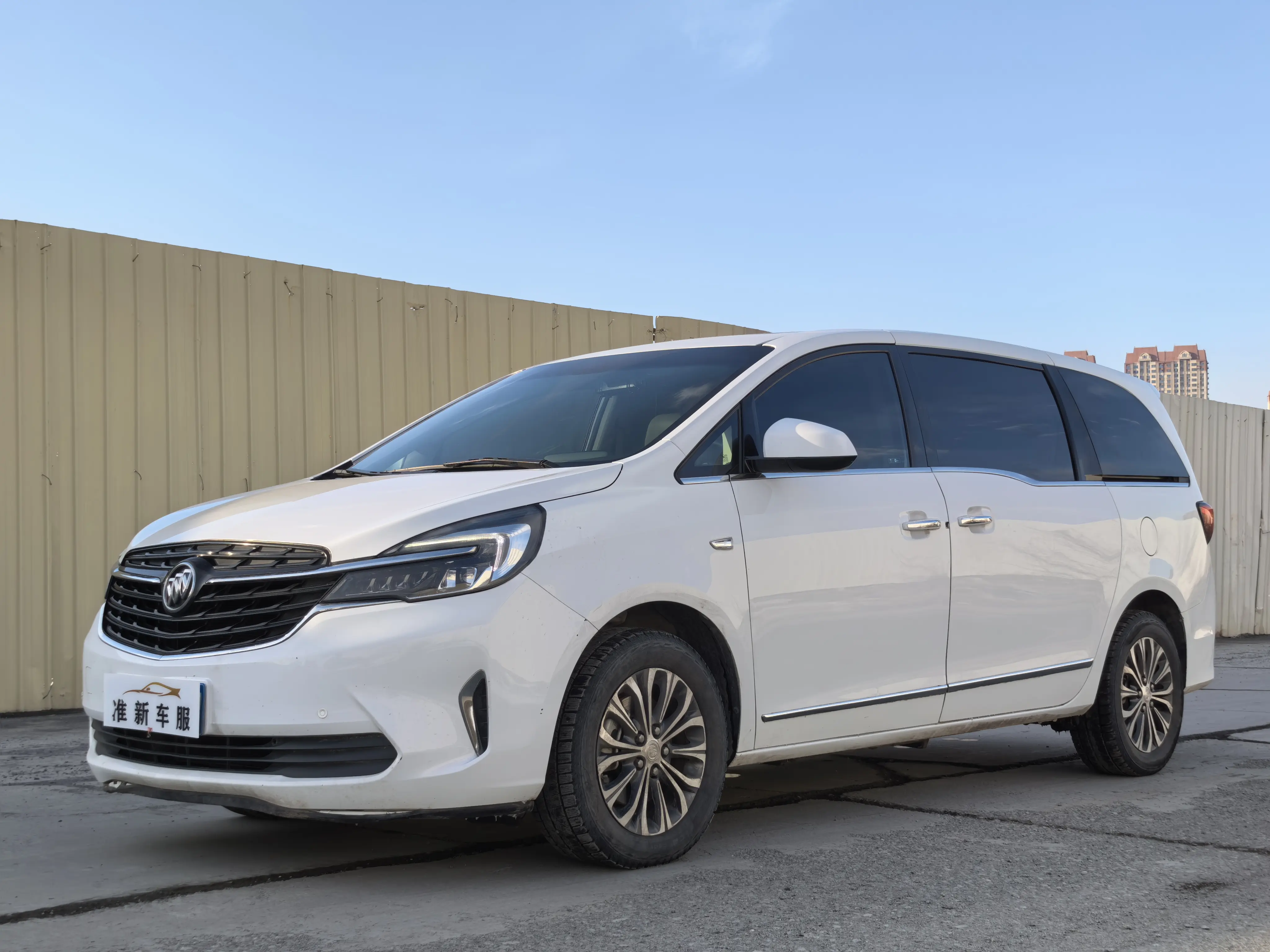 Buick GL8