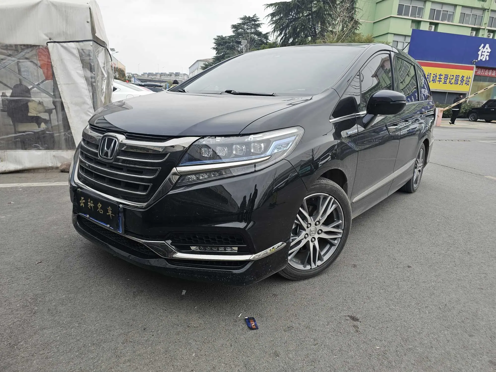 Honda Elysion (Alison)  из Китая