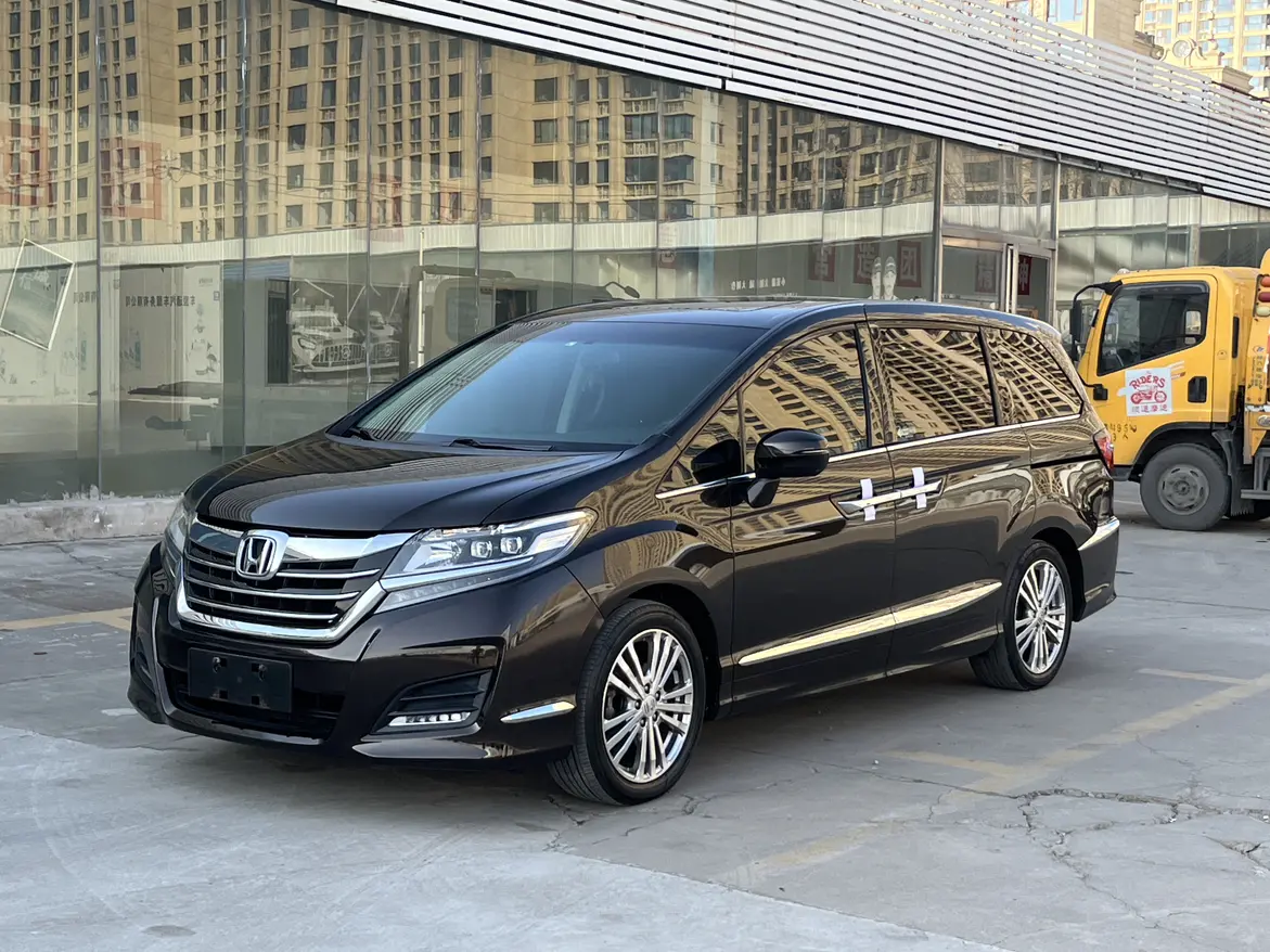 Honda Elysion (Alison)  из Китая