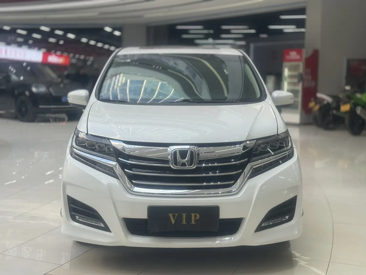 Honda Elysion (Alison)  из Китая