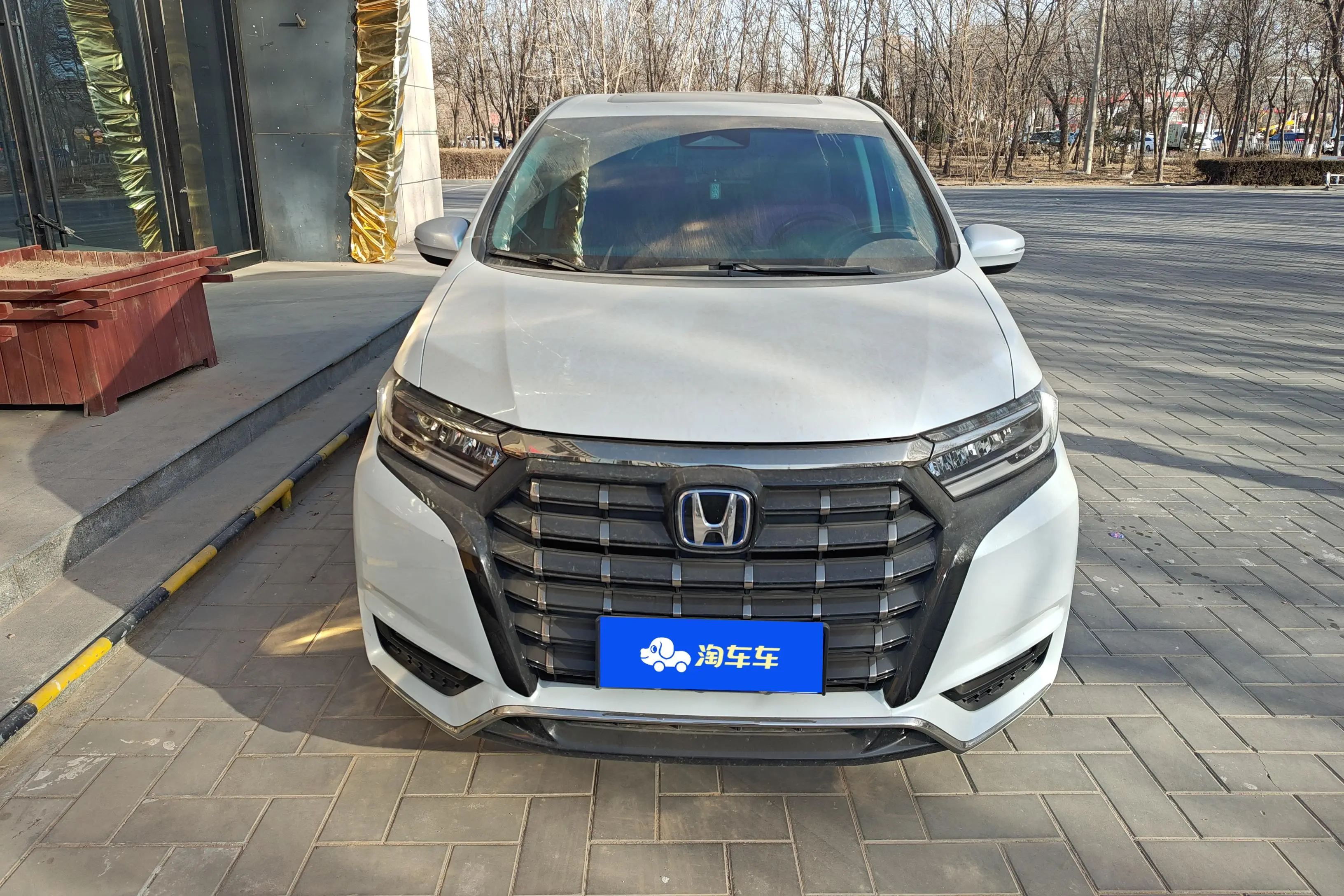 Honda Elysion (Alison)  из Китая