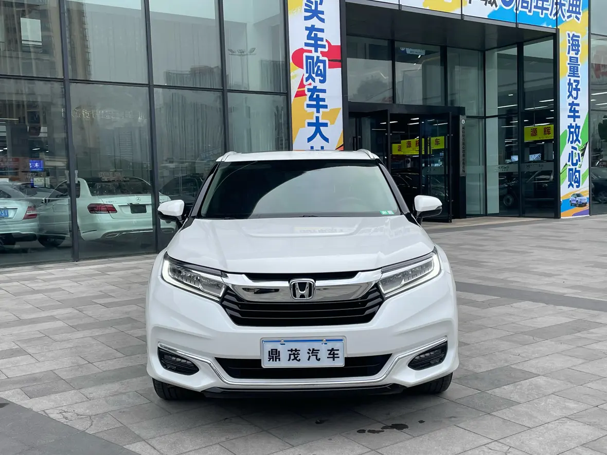 Honda Avancier (Crown Road)  из Китая