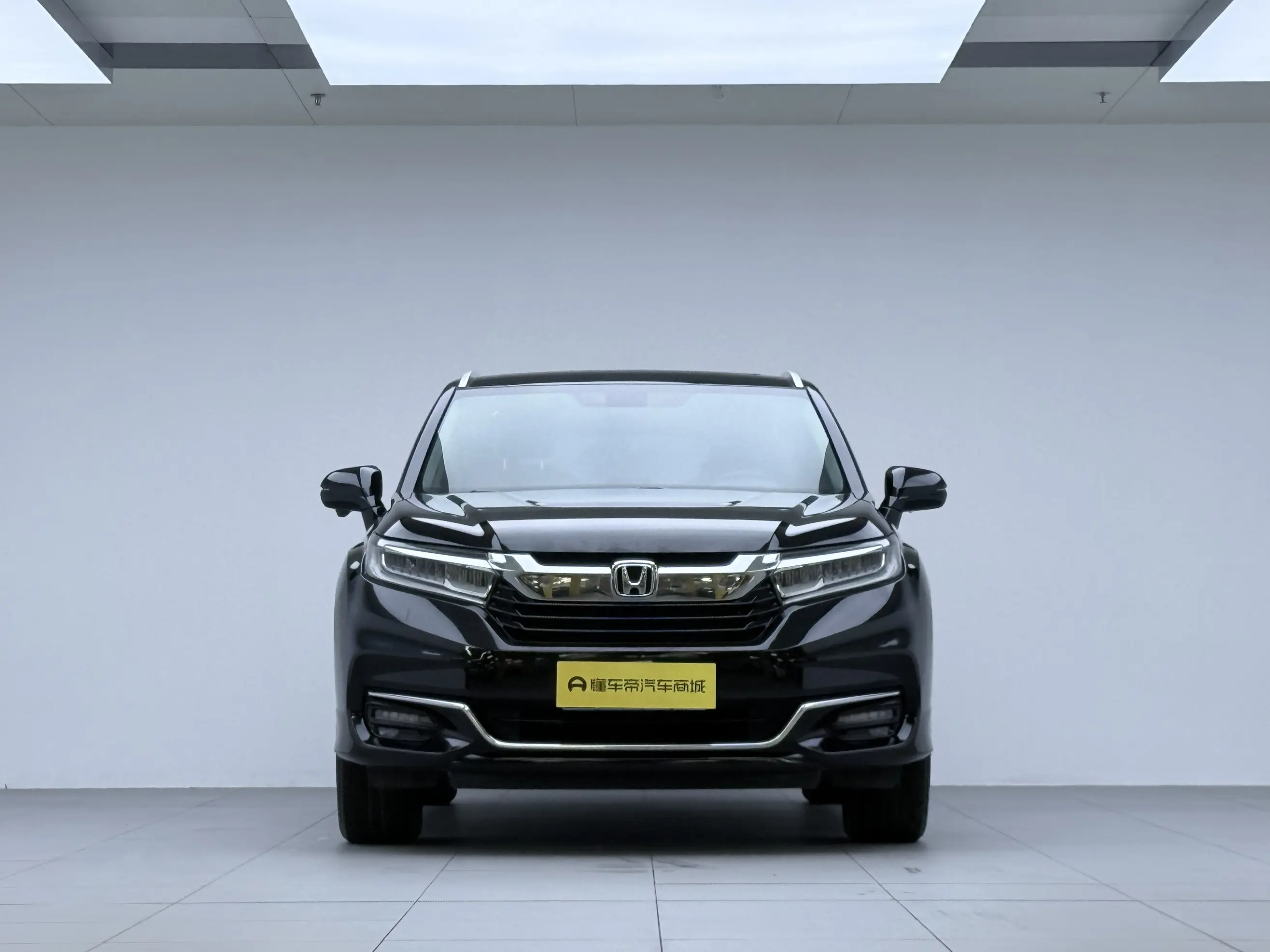 Honda Avancier (Crown Road)  из Китая