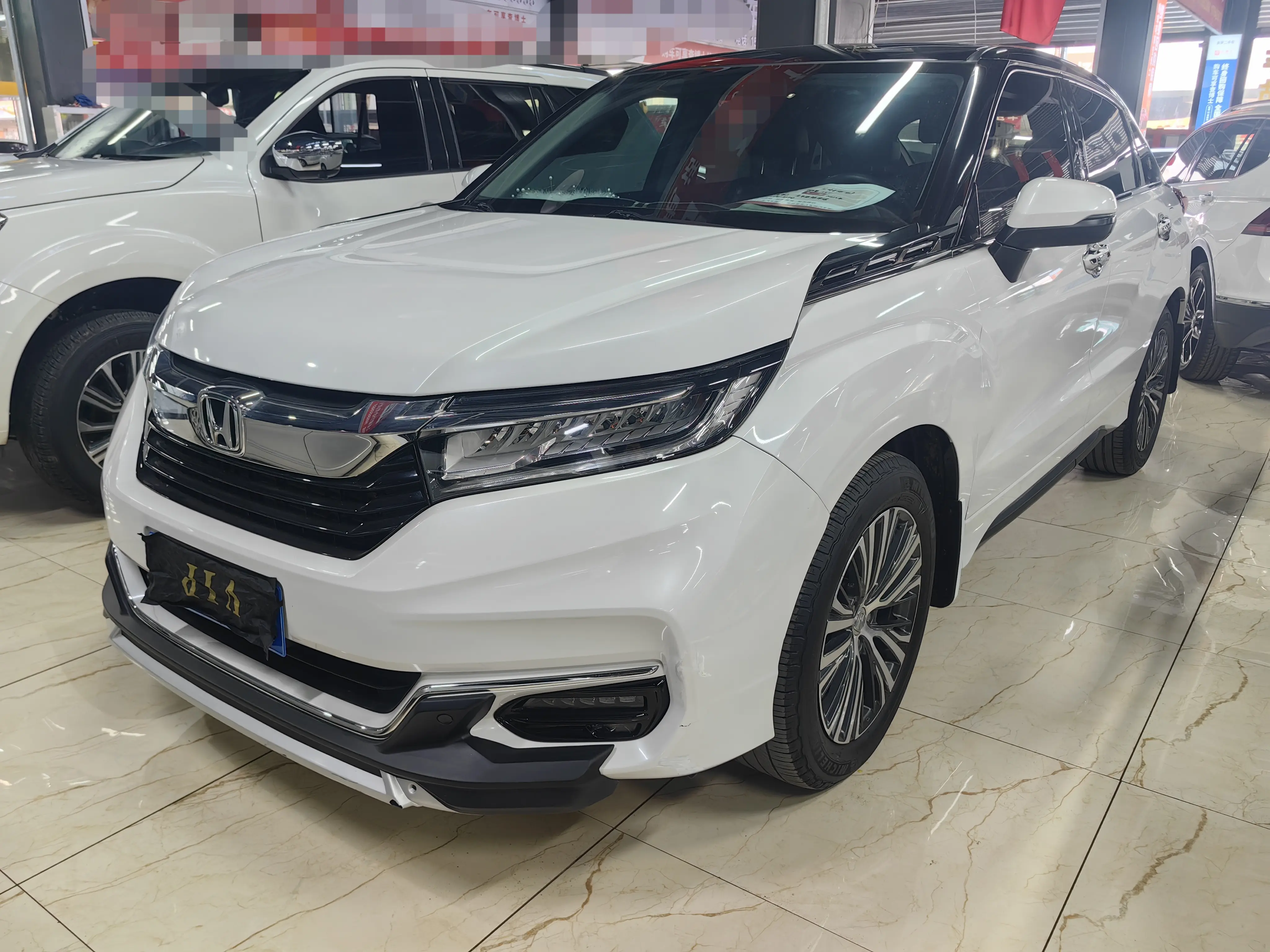 Honda Avancier (Crown Road)  из Китая