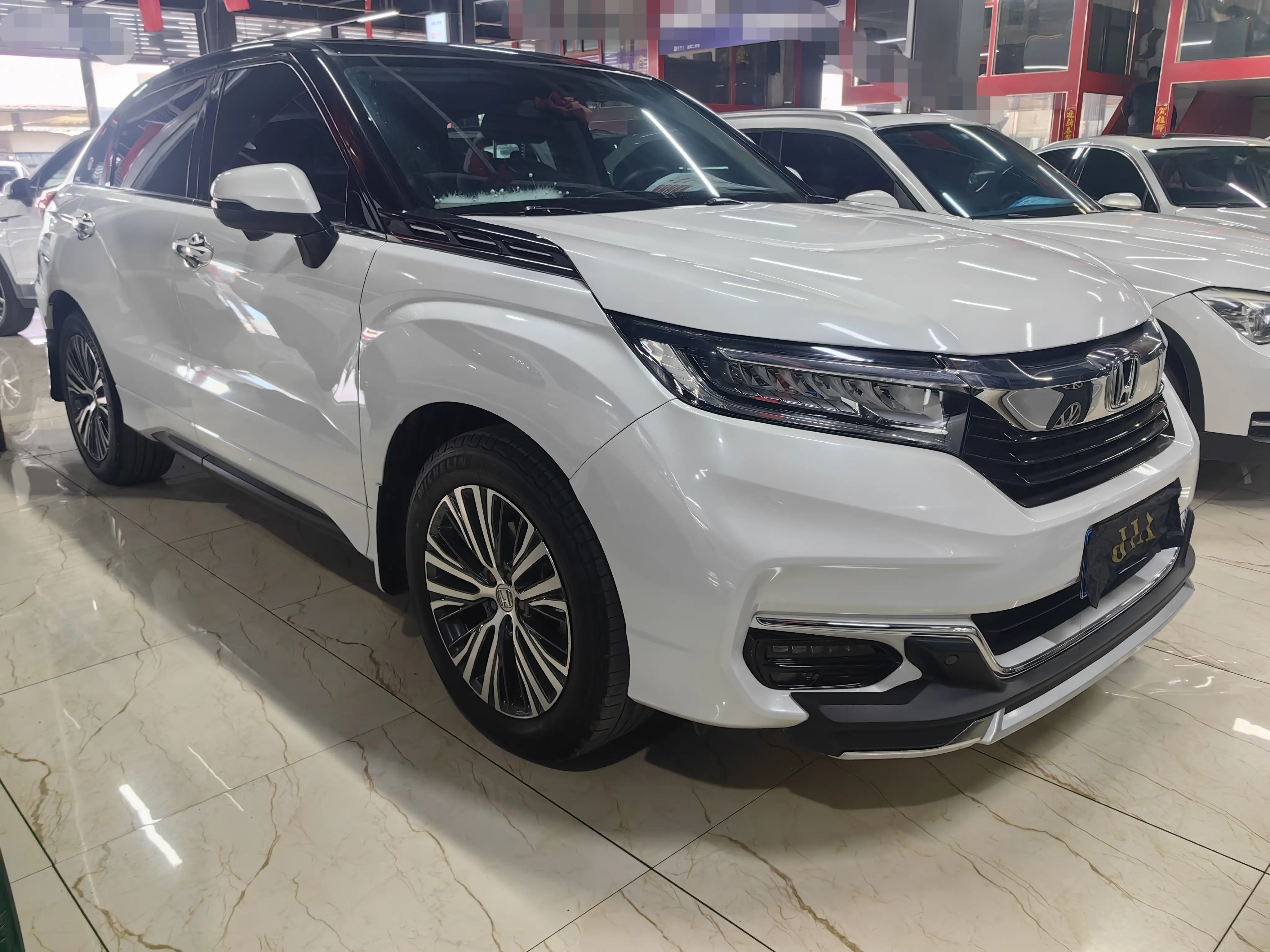 Honda Avancier (Crown Road)  из Китая