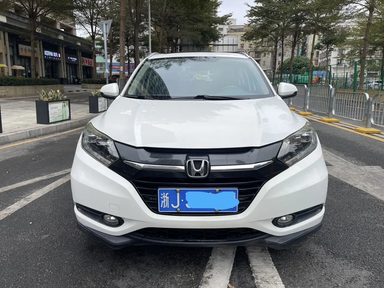 Honda Vezel (Binzhi)  из Китая