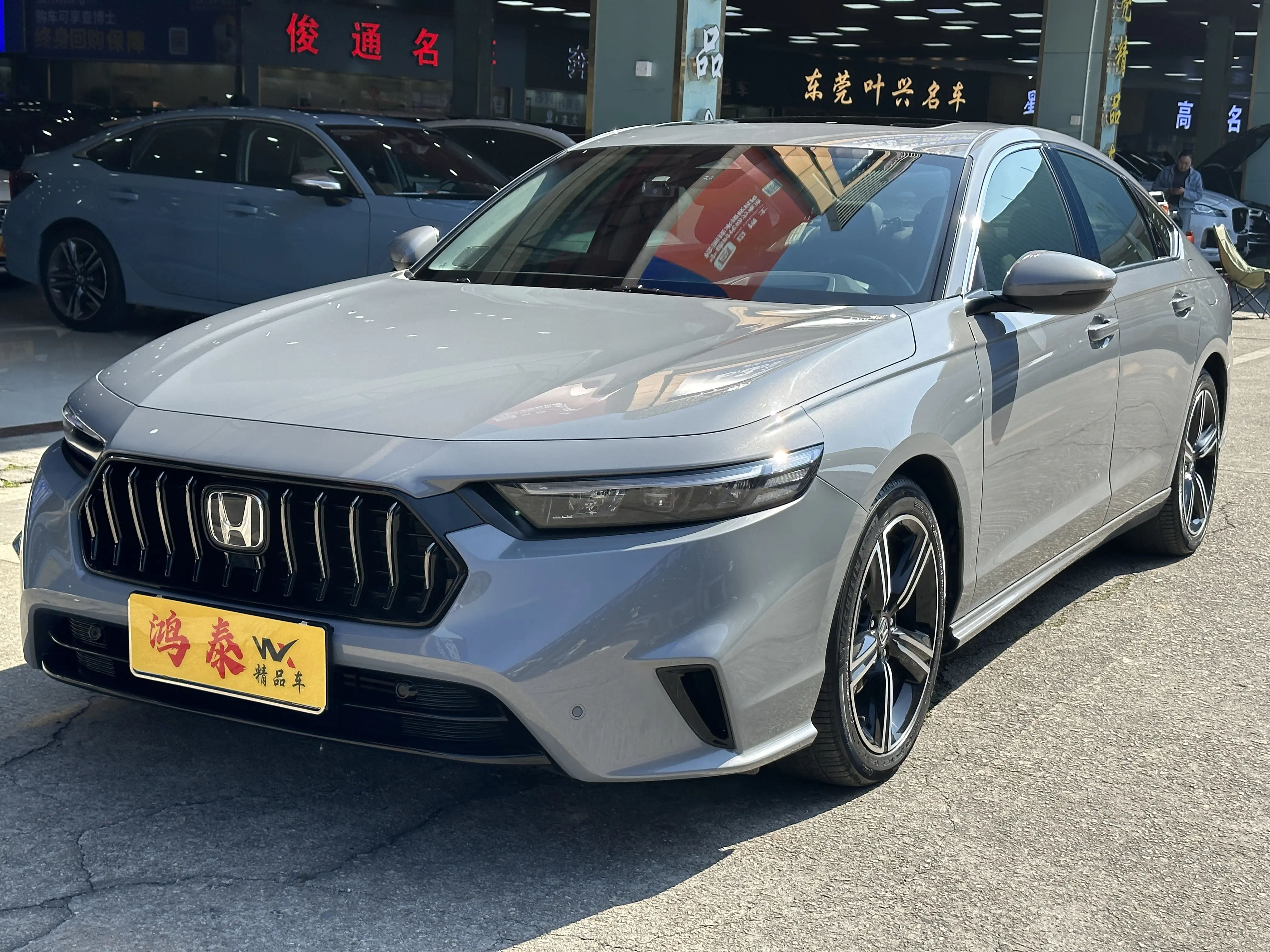 Honda Inspire (Yingshipai)  из Китая