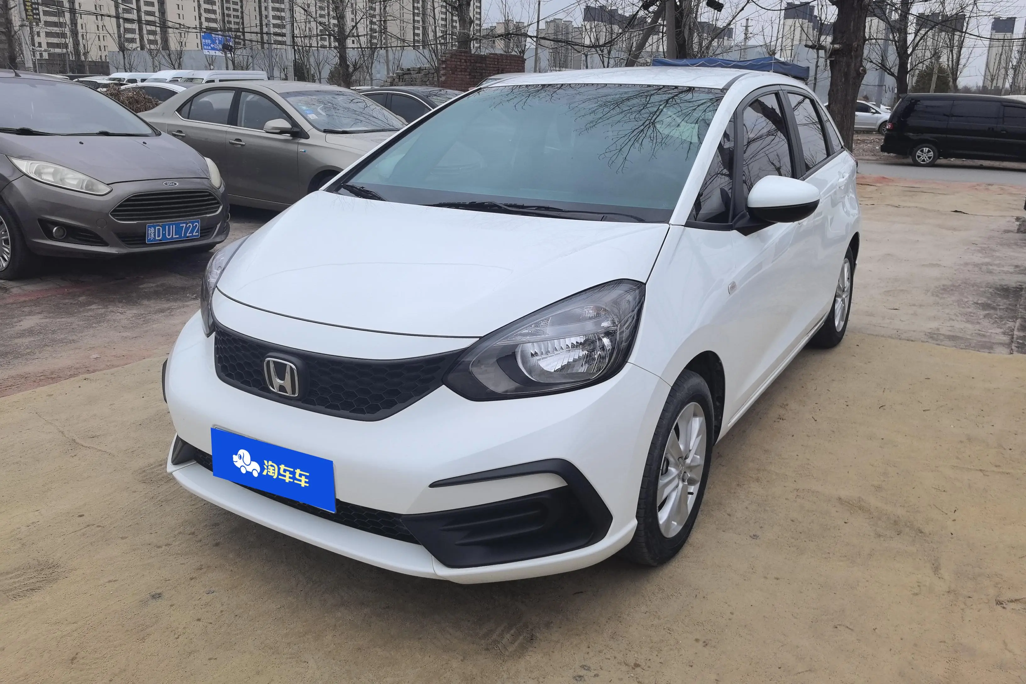Honda Fit  из Китая