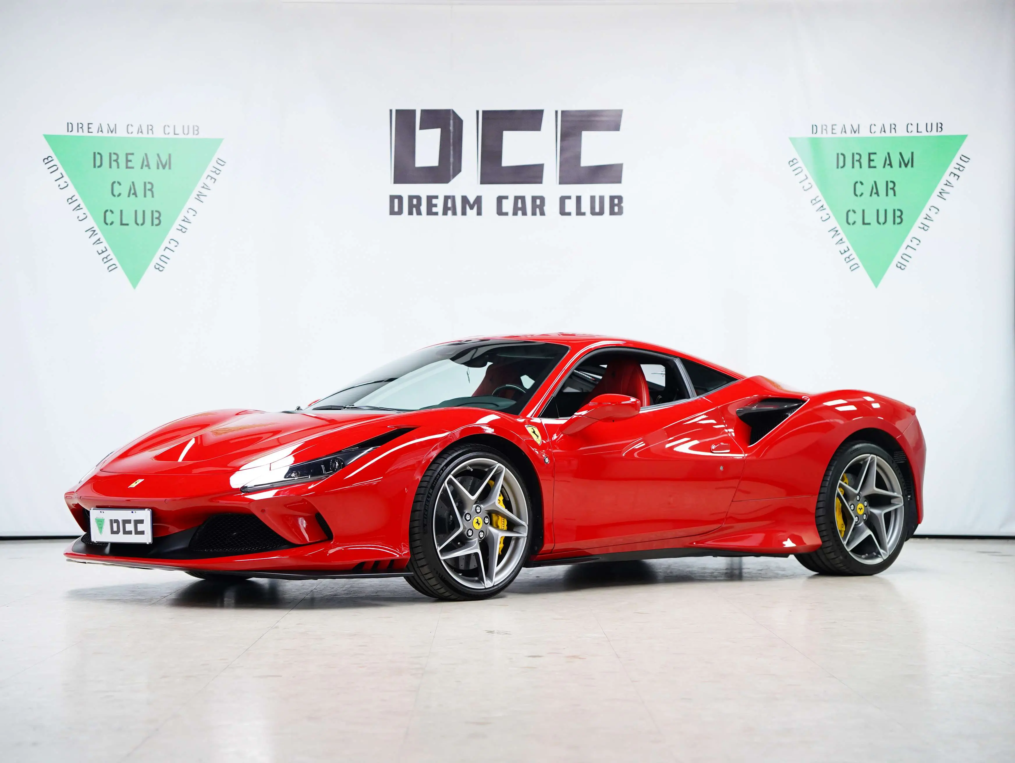 Ferrari F8  из Китая