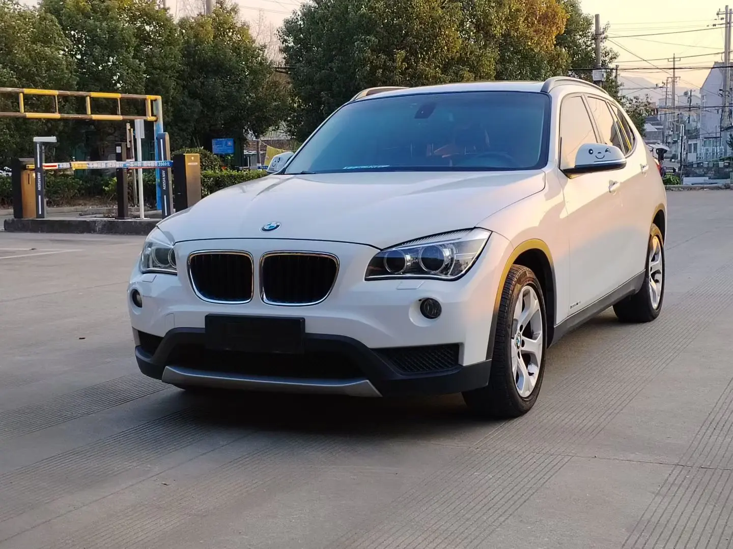 BMW X1  из Китая