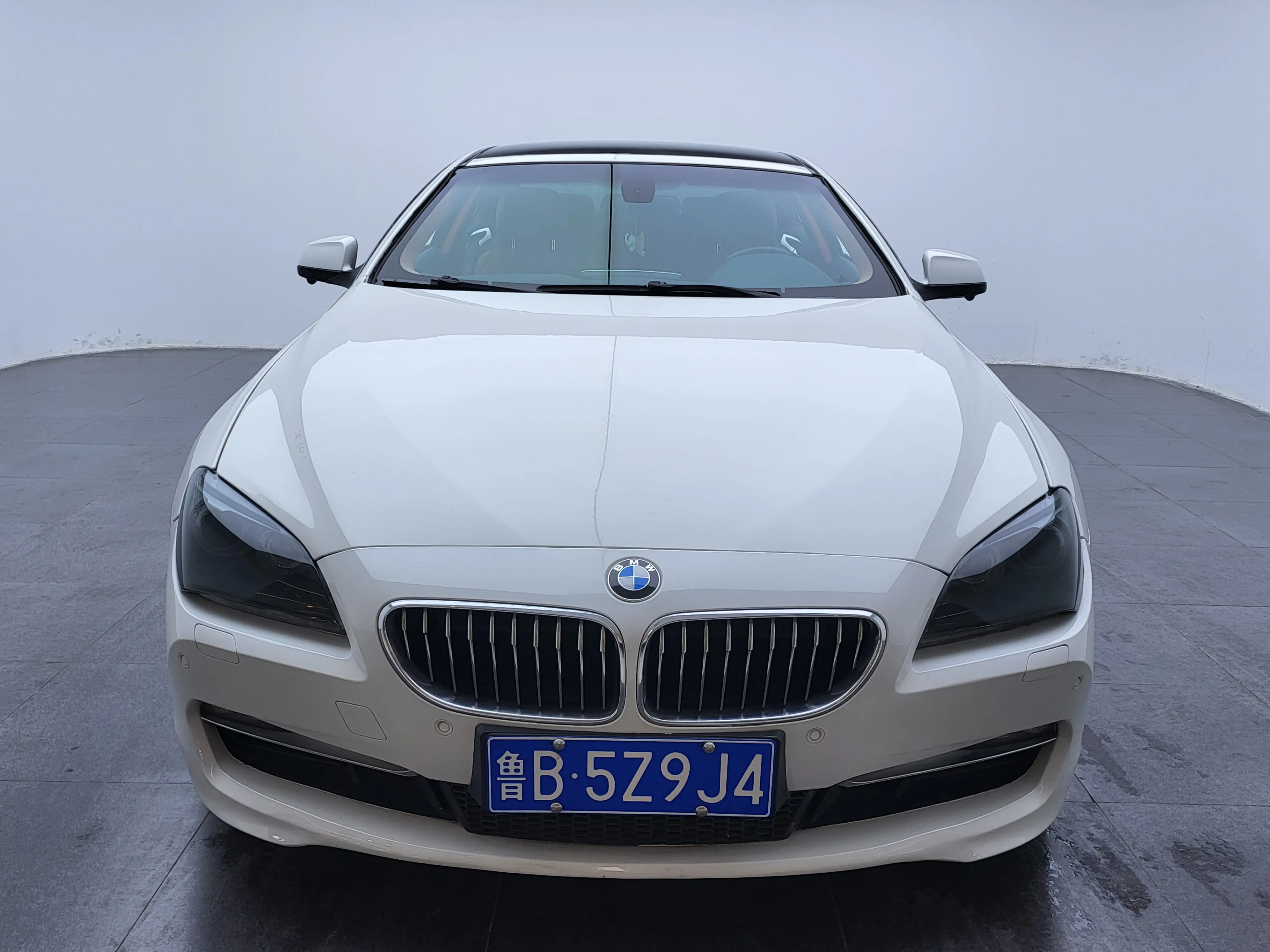 BMW 6 Series  из Китая