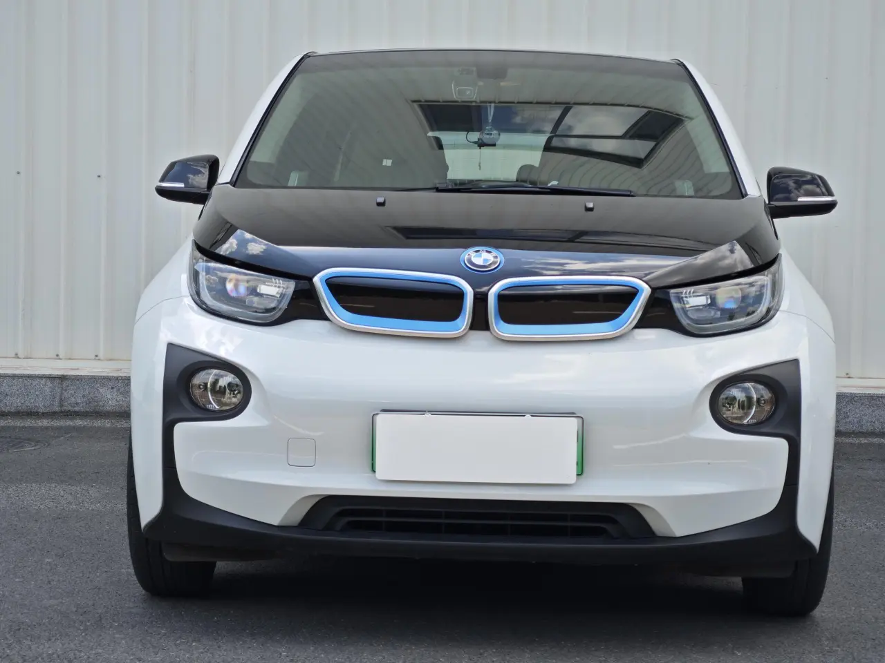 BMW i3  из Китая