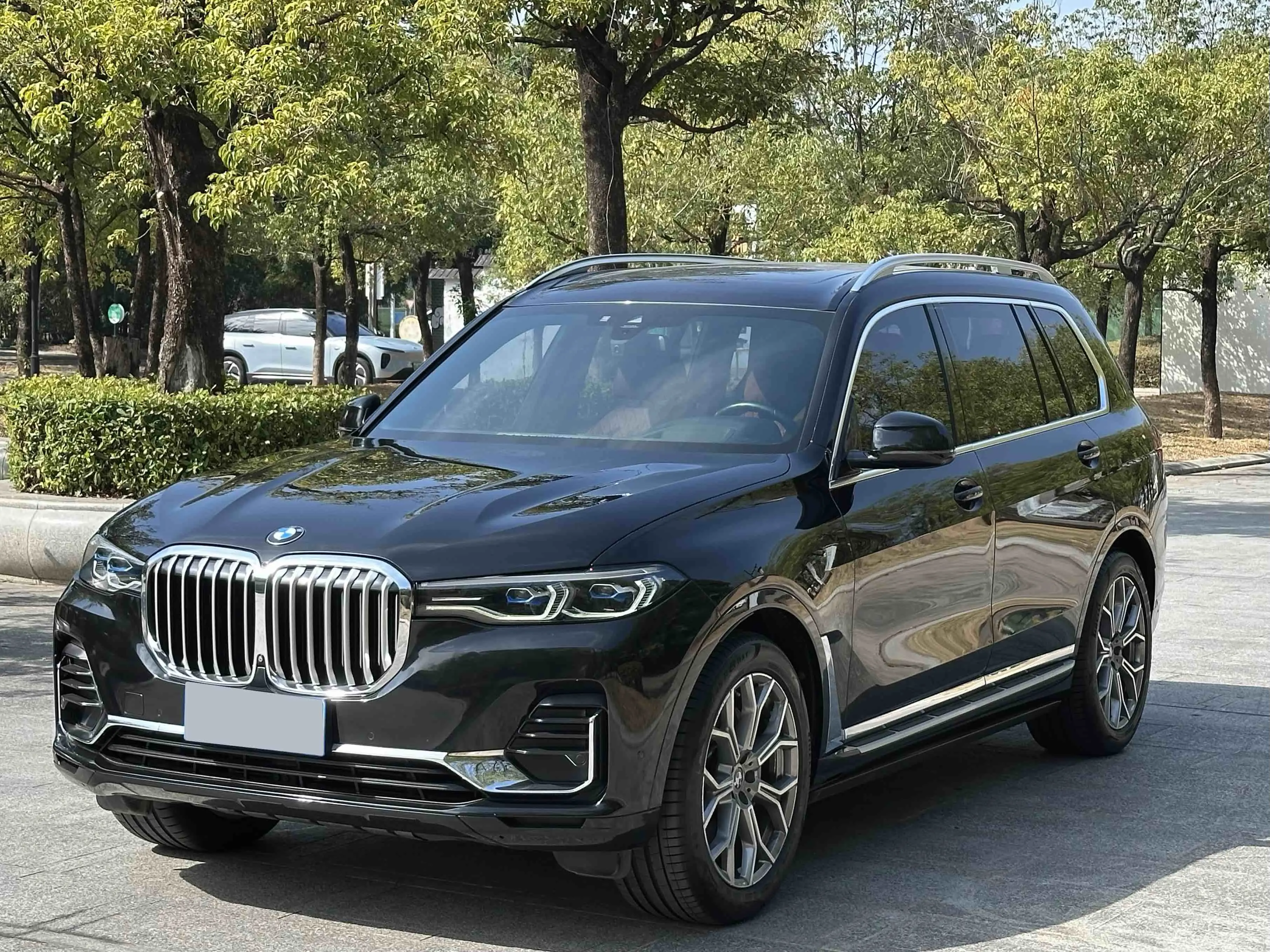 BMW X7  из Китая