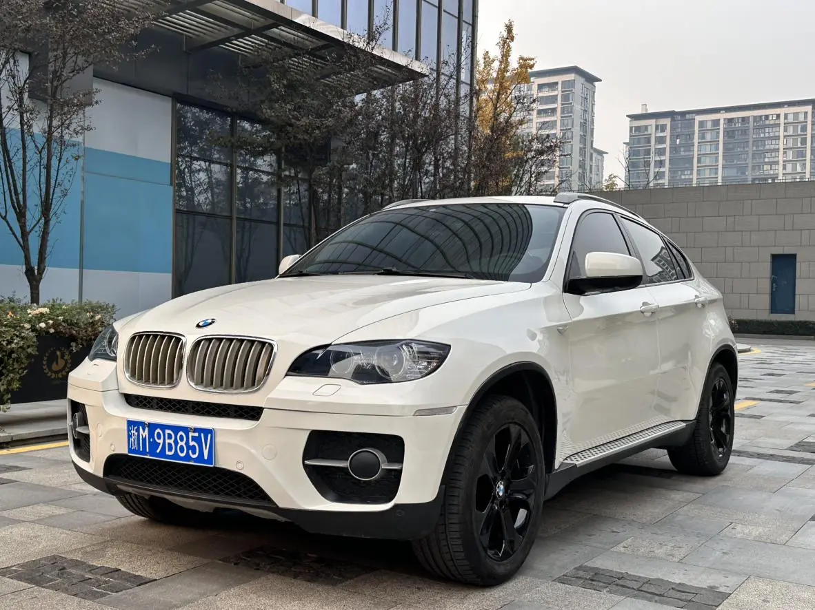 BMW X6  из Китая