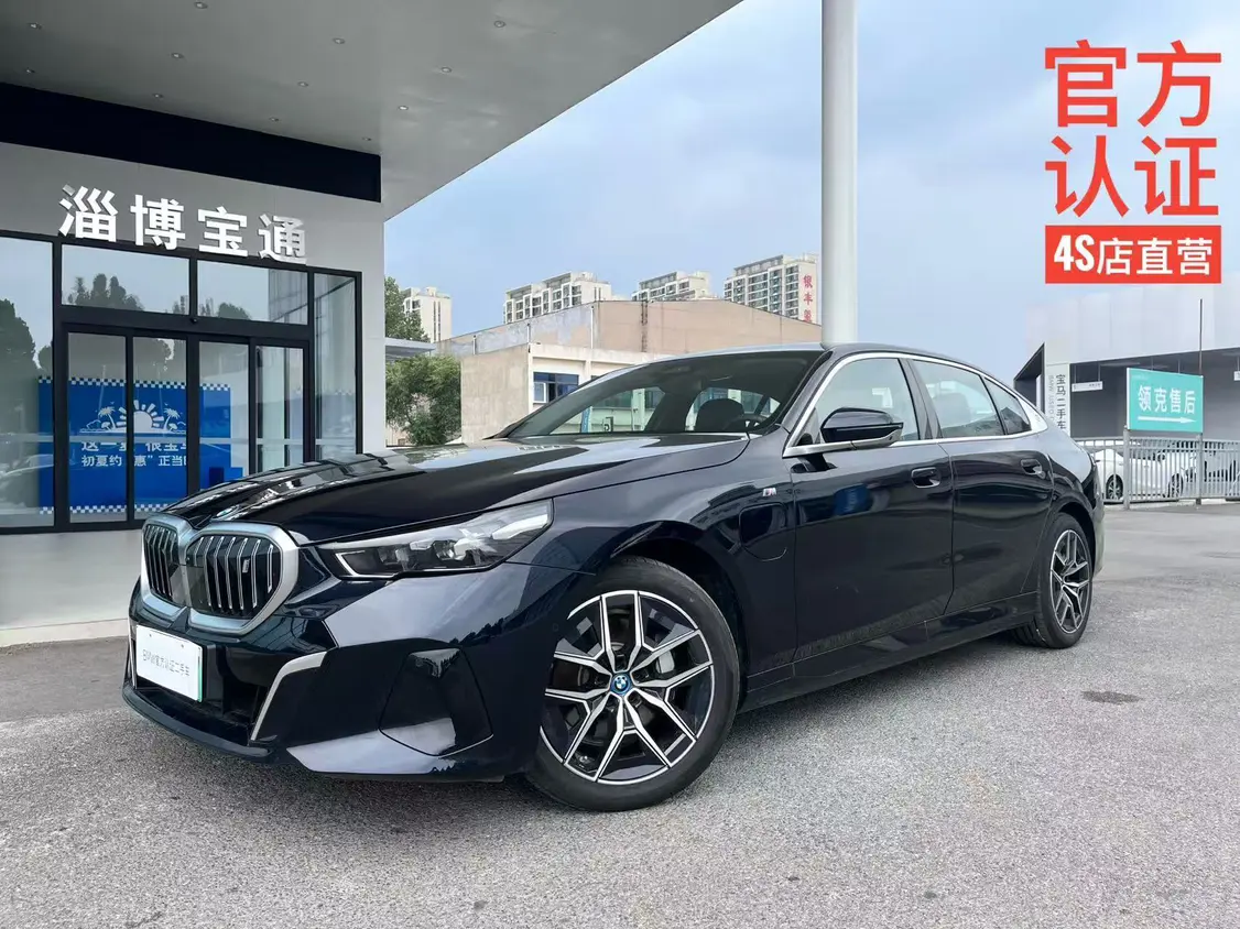 BMW i5  из Китая